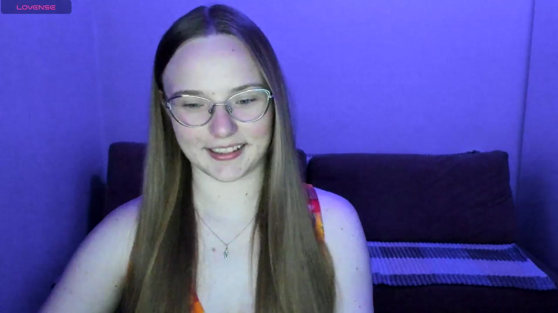 Gallery image thumbnail from Shy_Melany's myfreecams stream on, 05/28/2025, 19:08 image 2 of 20
