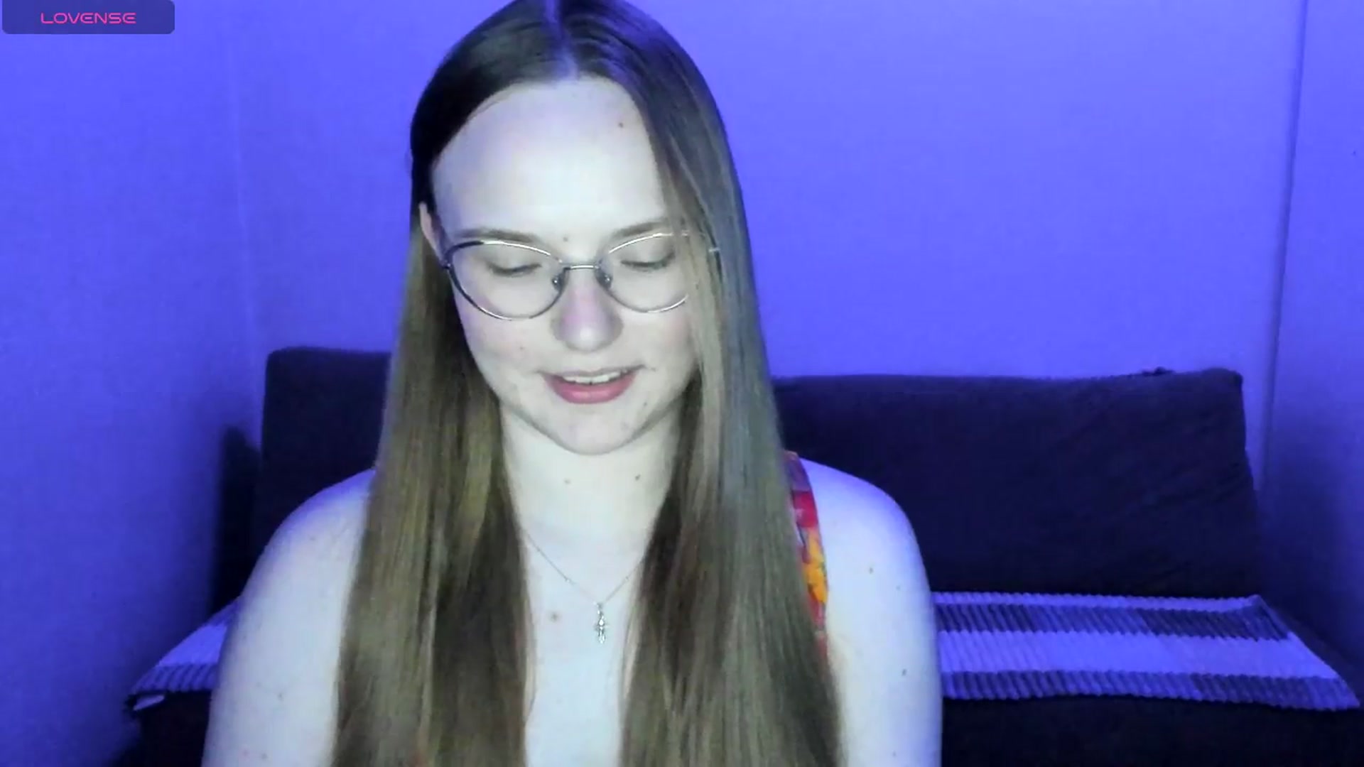 Gallery image thumbnail from Shy_Melany's myfreecams stream on, 05/28/2025, 19:08 image 9 of 20