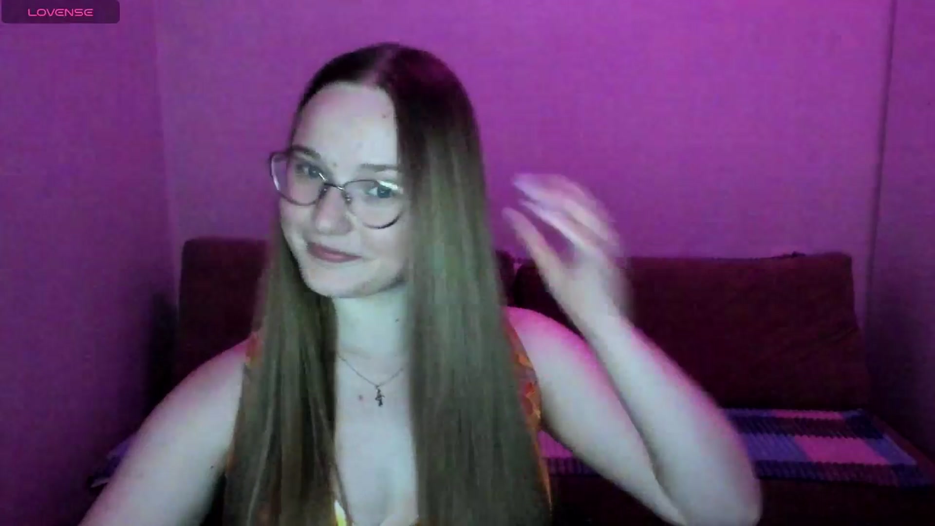 Gallery image thumbnail from Shy_Melany's myfreecams stream on, 05/28/2025, 19:08 image 14 of 20