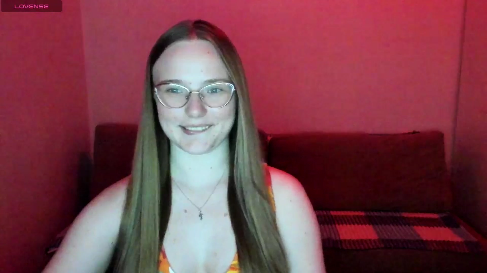 Gallery image thumbnail from Shy_Melany's myfreecams stream on, 05/28/2025, 19:08 image 15 of 20