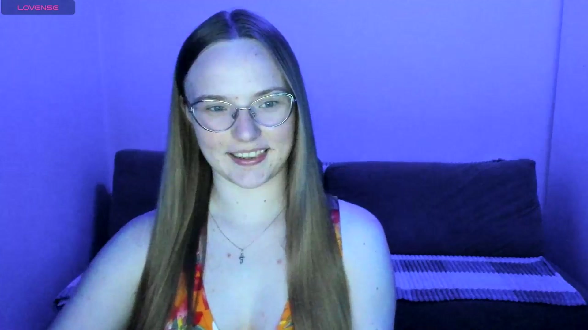 Gallery image thumbnail from Shy_Melany's myfreecams stream on, 05/28/2025, 19:08 image 4 of 20