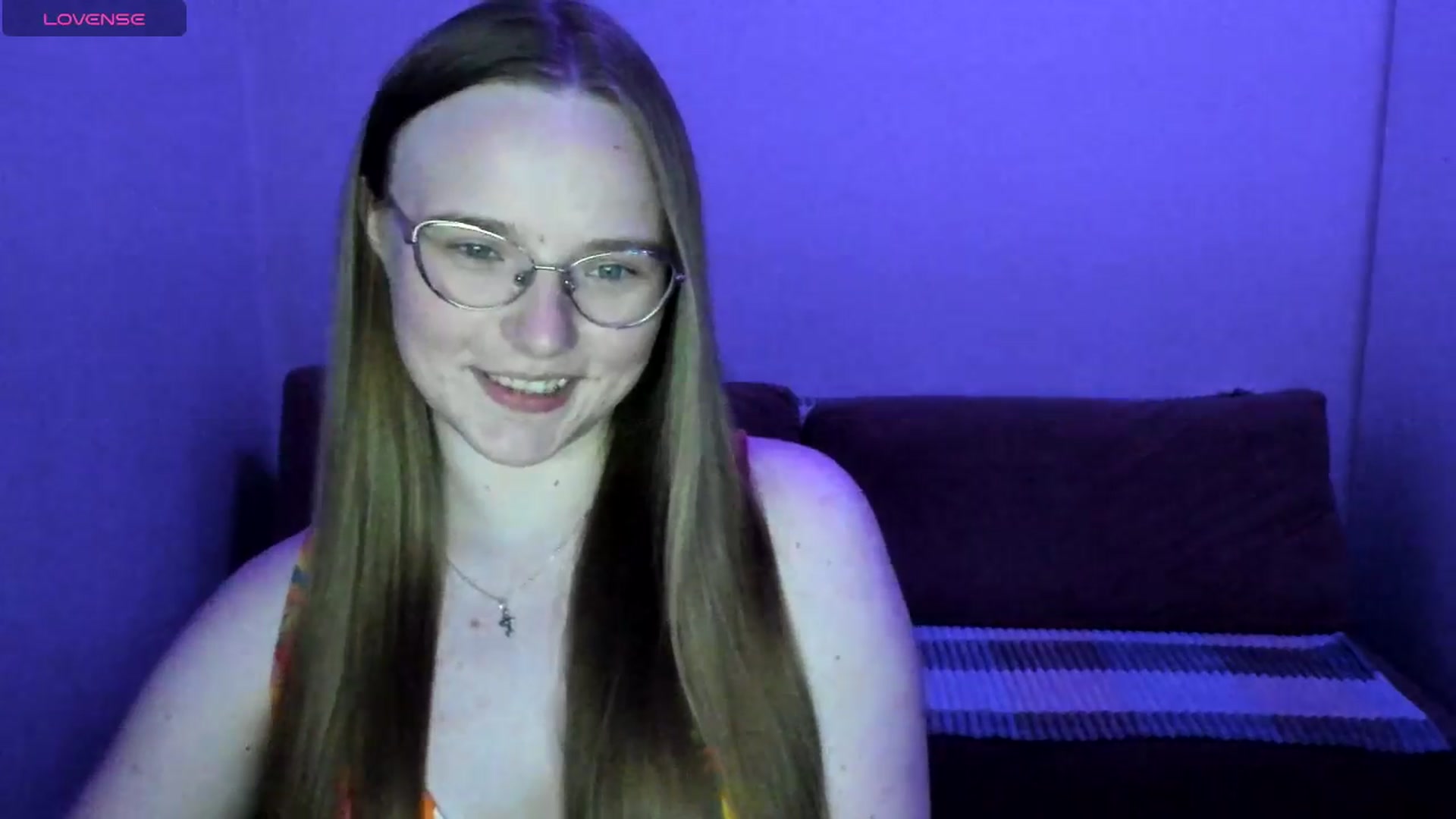 Gallery image thumbnail from Shy_Melany's myfreecams stream on, 05/28/2025, 20:43 image 14 of 20