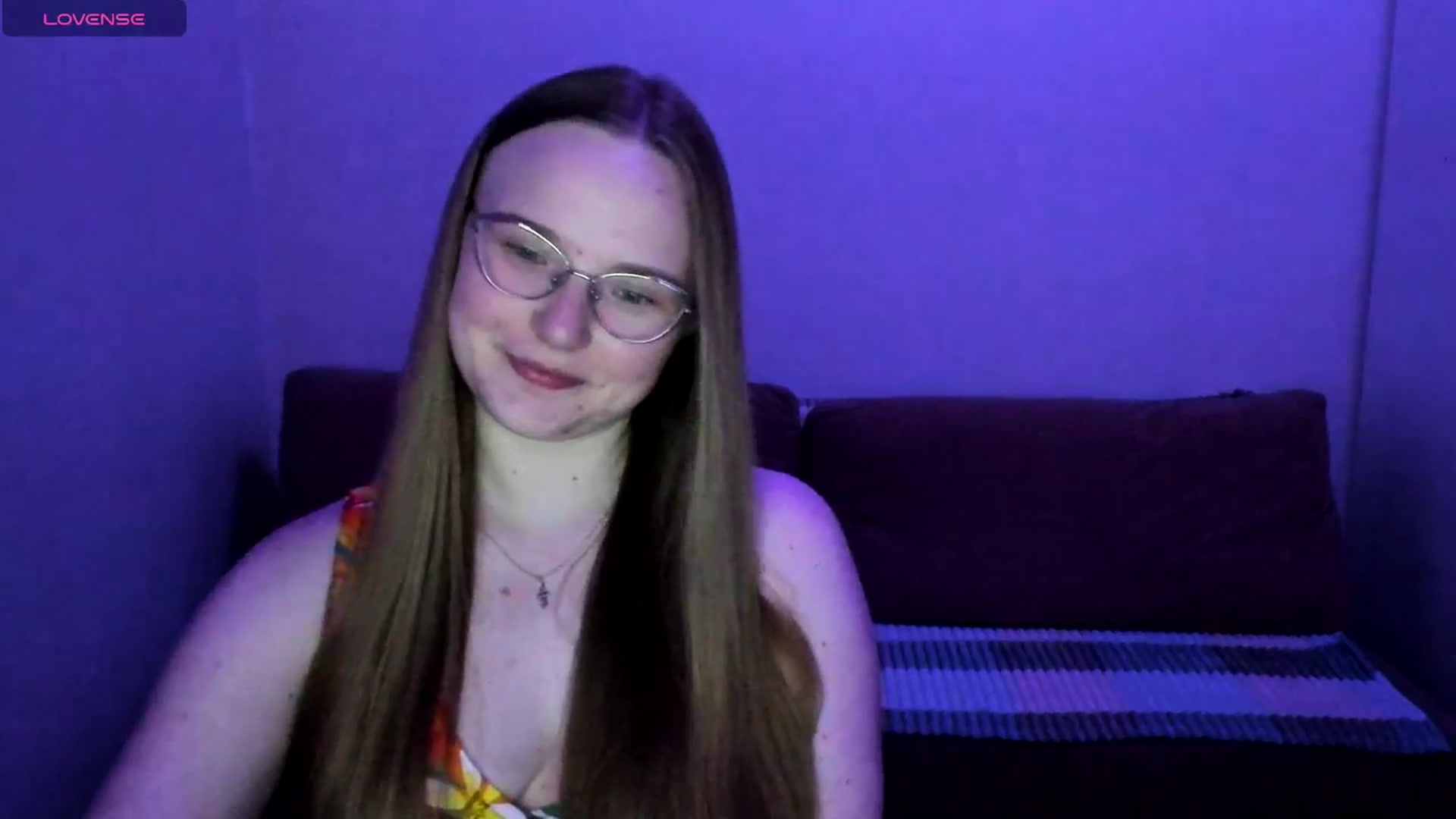 Gallery image thumbnail from Shy_Melany's myfreecams stream on, 05/28/2025, 20:43 image 10 of 20