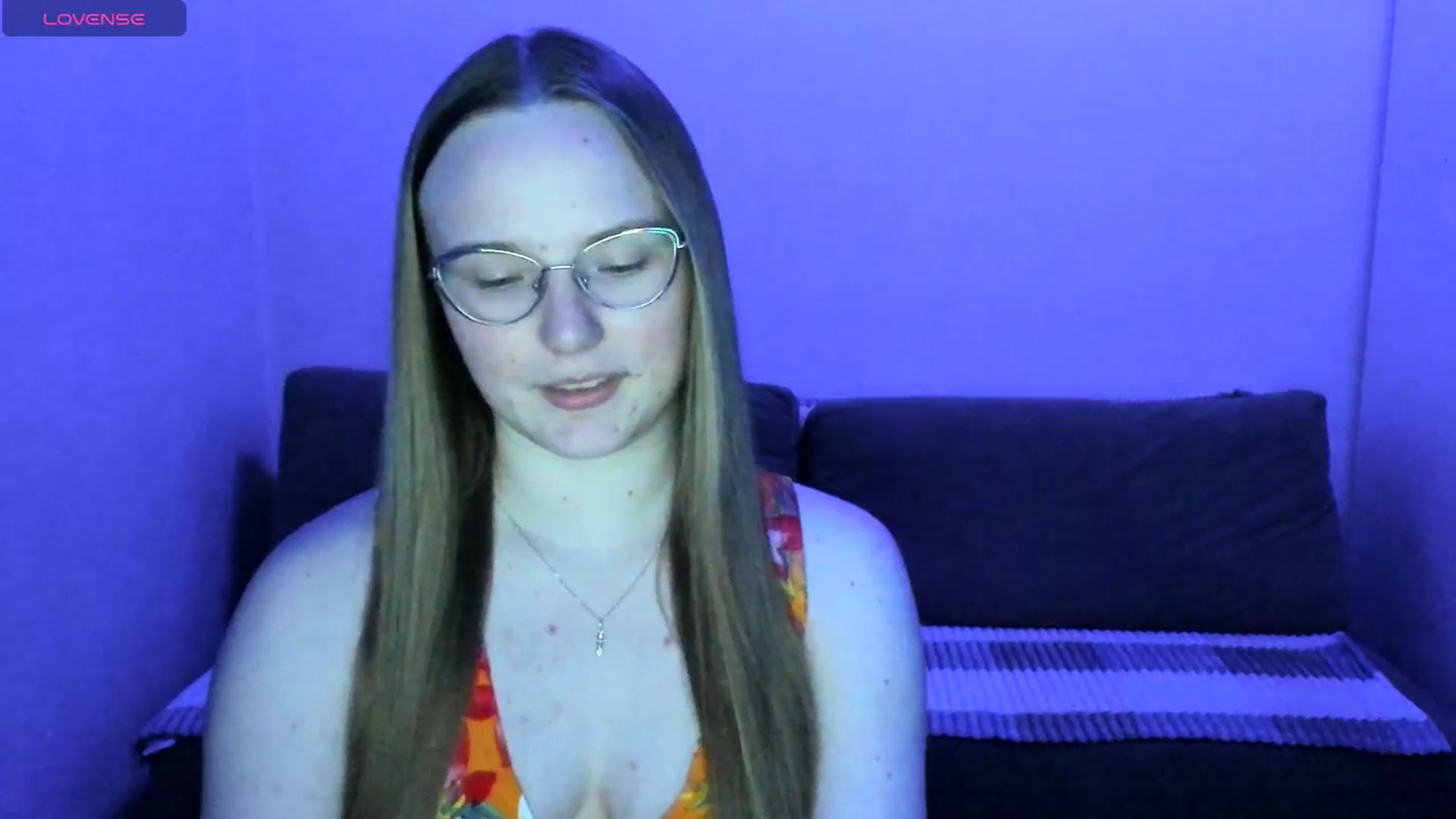 Gallery image thumbnail from Shy_Melany's myfreecams stream on, 05/28/2025, 20:43 image 4 of 20