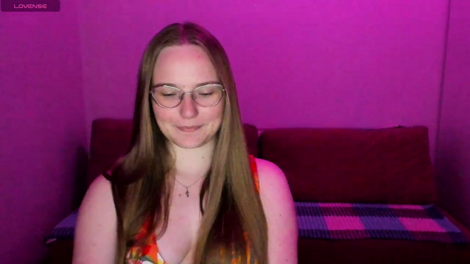 Gallery image thumbnail from Shy_Melany's myfreecams stream on, 05/28/2025, 20:43 image 18 of 20