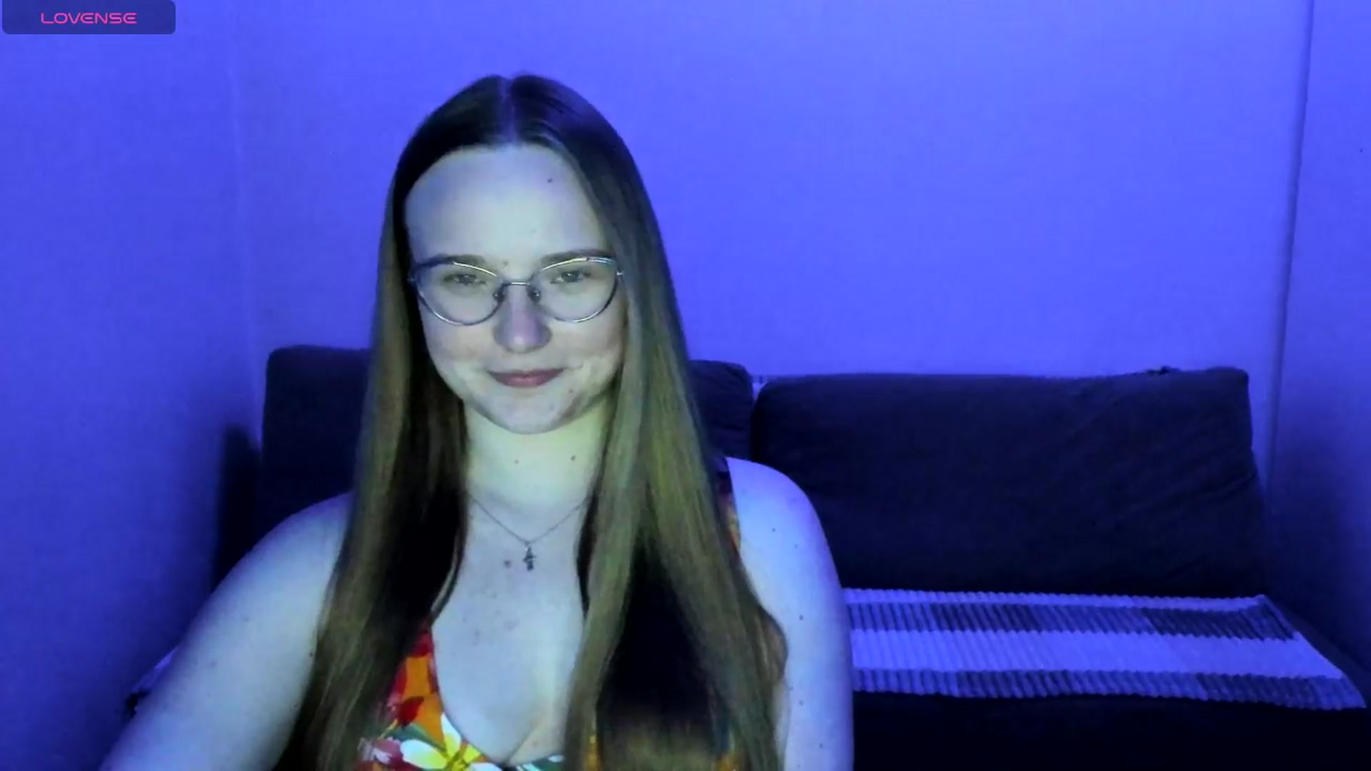 Gallery image thumbnail from Shy_Melany's myfreecams stream on, 05/28/2025, 20:43 image 17 of 20