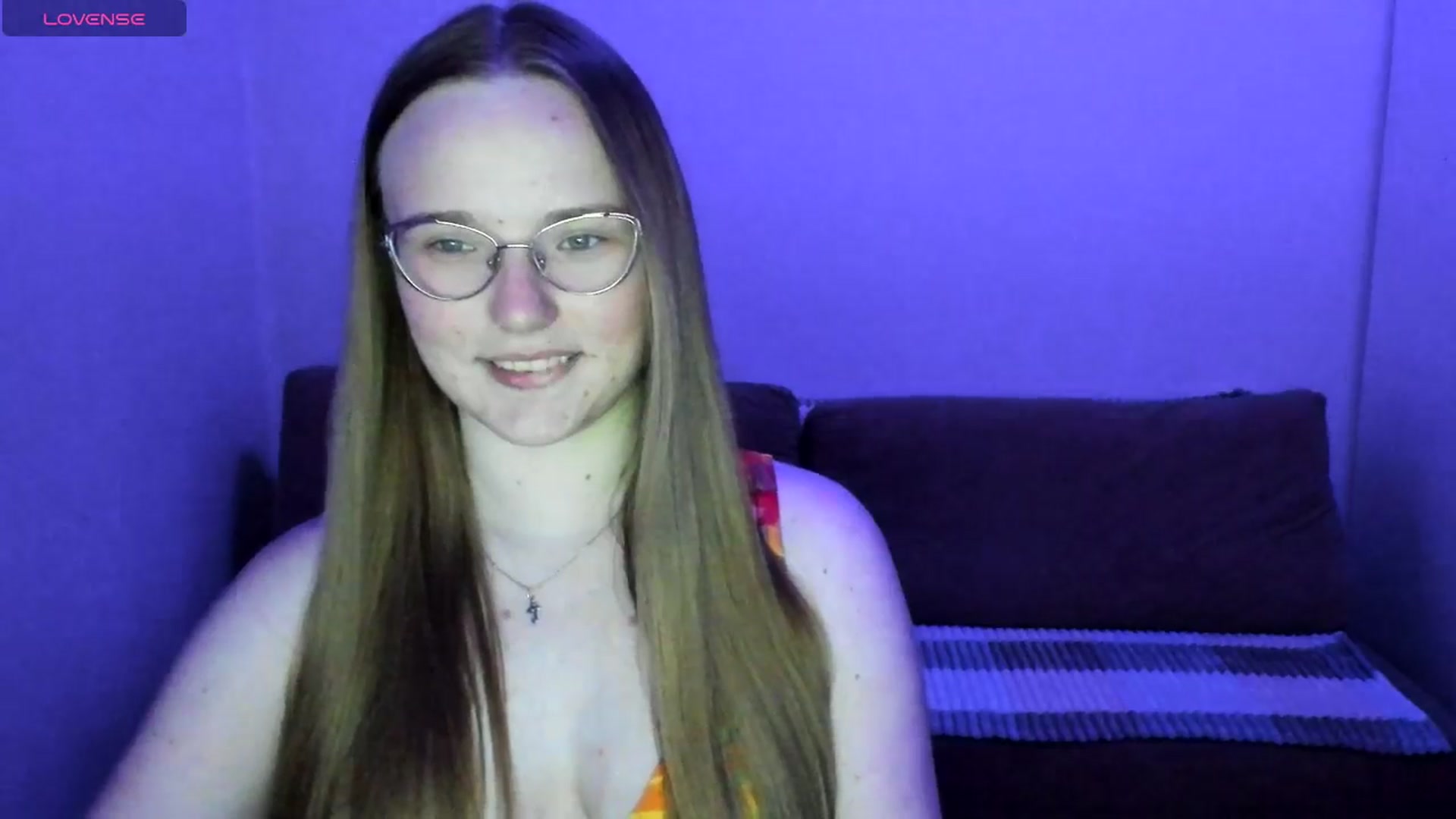 Gallery image thumbnail from Shy_Melany's myfreecams stream on, 05/28/2025, 20:43 image 15 of 20