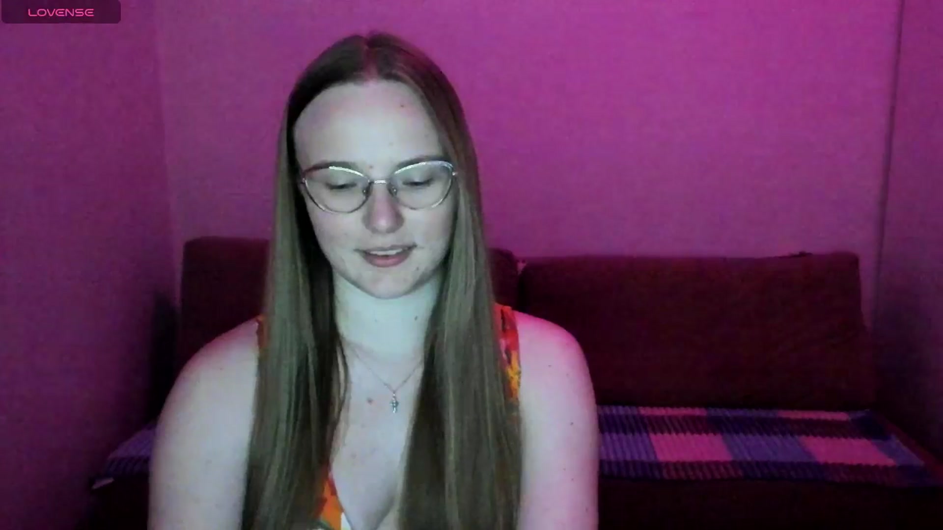 Gallery image thumbnail from Shy_Melany's myfreecams stream on, 05/28/2025, 20:43 image 11 of 20