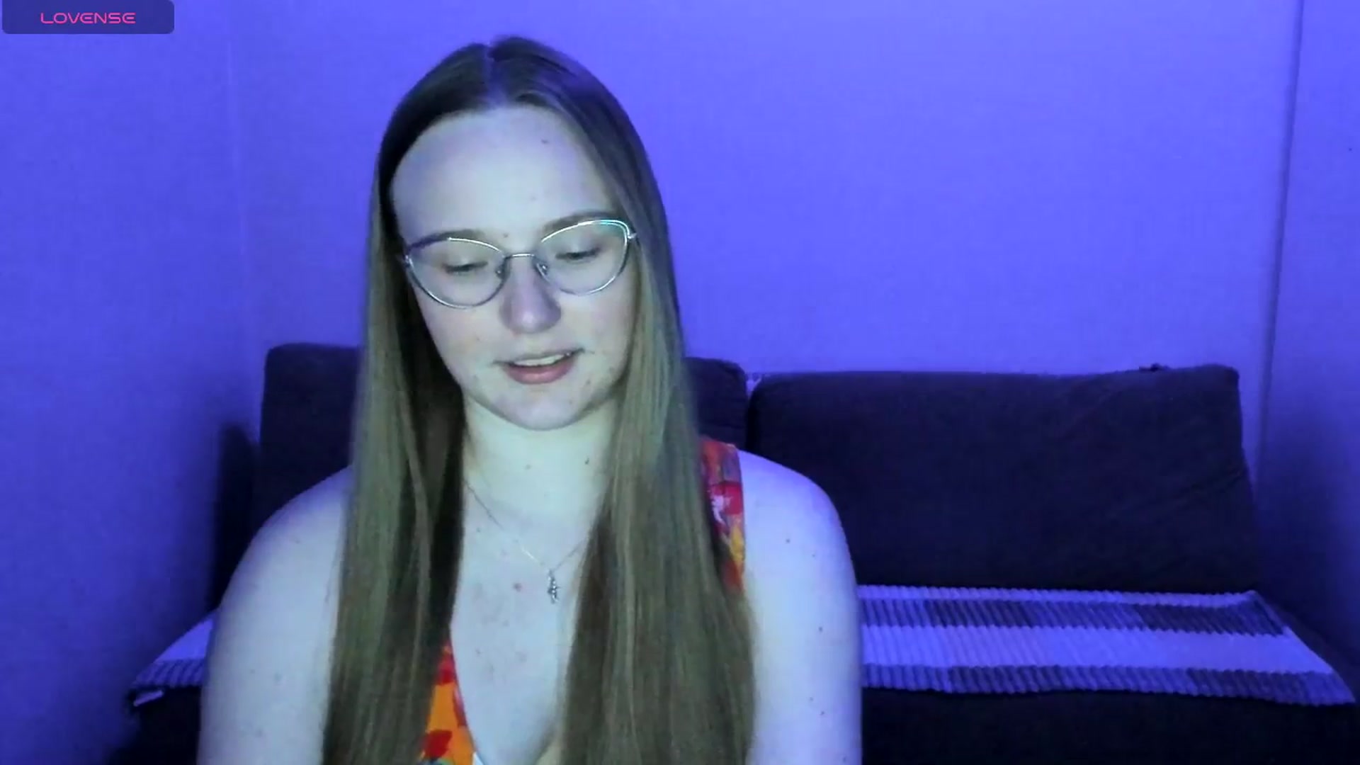 Gallery image thumbnail from Shy_Melany's myfreecams stream on, 05/28/2025, 20:43 image 9 of 20