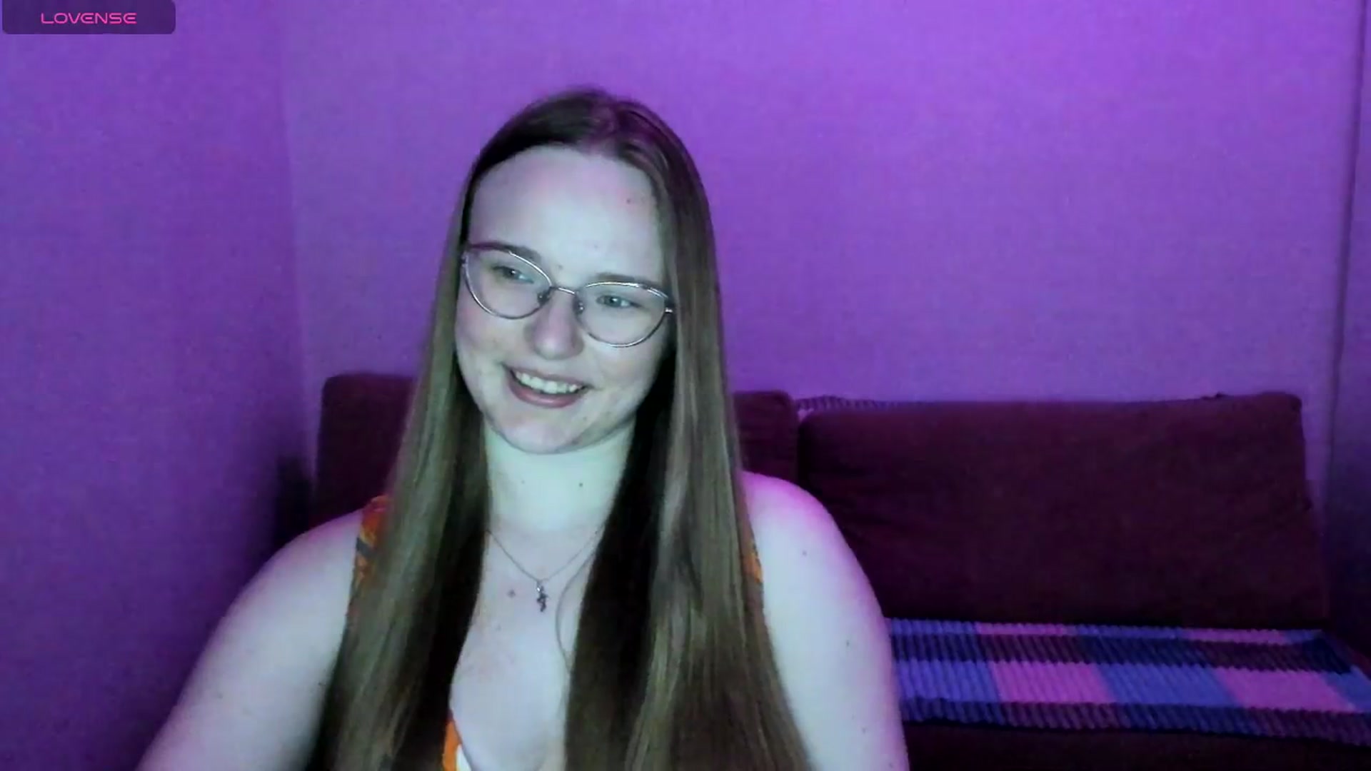 Gallery image thumbnail from Shy_Melany's myfreecams stream on, 05/28/2025, 23:28 image 9 of 20