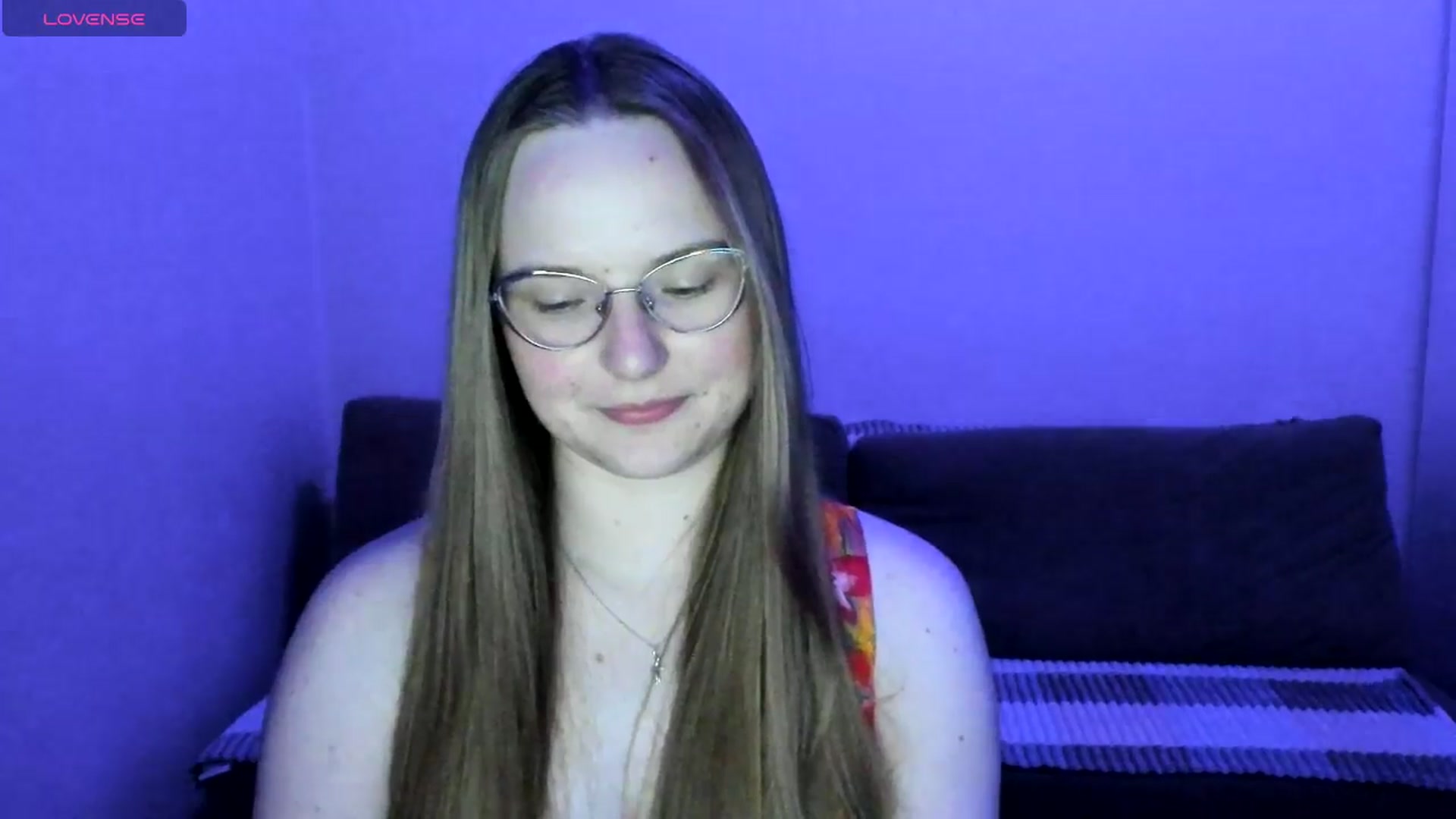 Gallery image thumbnail from Shy_Melany's myfreecams stream on, 05/28/2025, 23:28 image 19 of 20