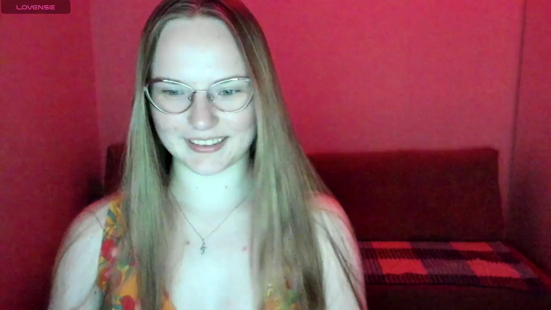 Gallery image thumbnail from Shy_Melany's myfreecams stream on, 05/31/2025, 24:15 image 5 of 20