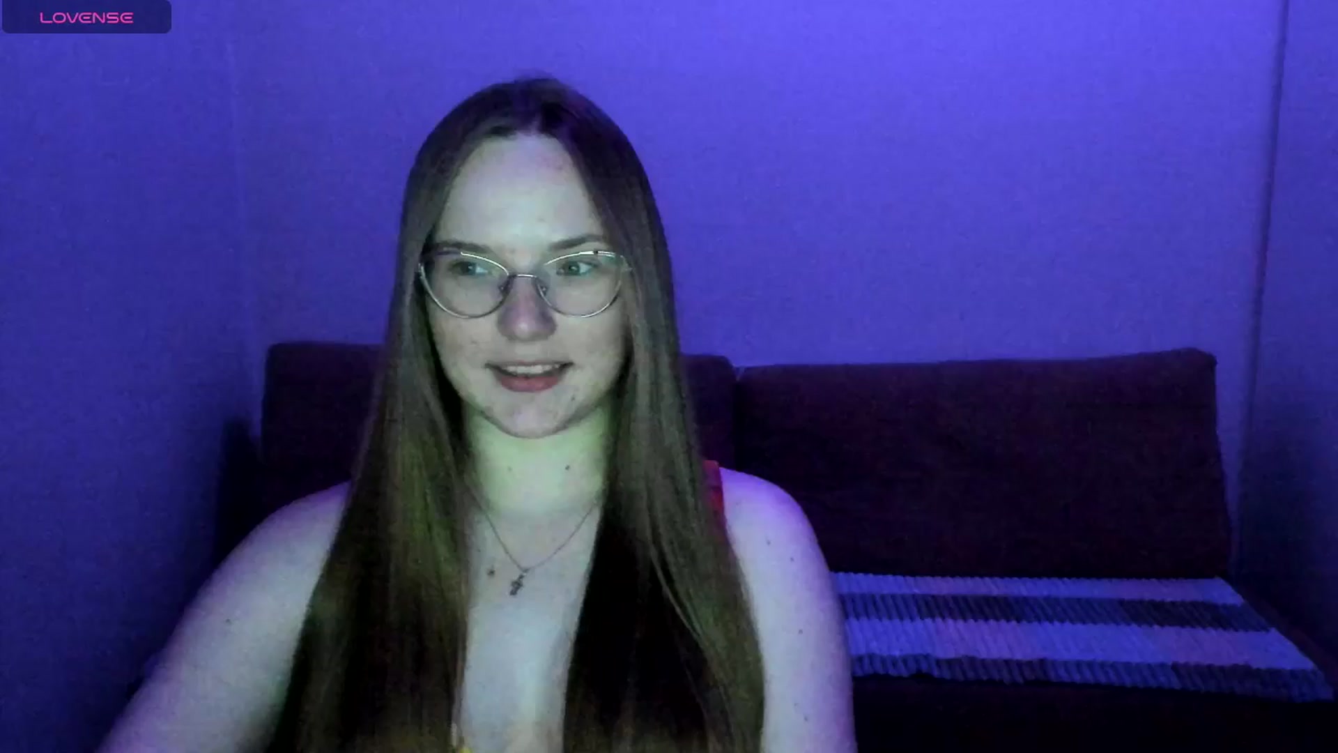 Gallery image thumbnail from Shy_Melany's myfreecams stream on, 05/31/2025, 19:14 image 6 of 20