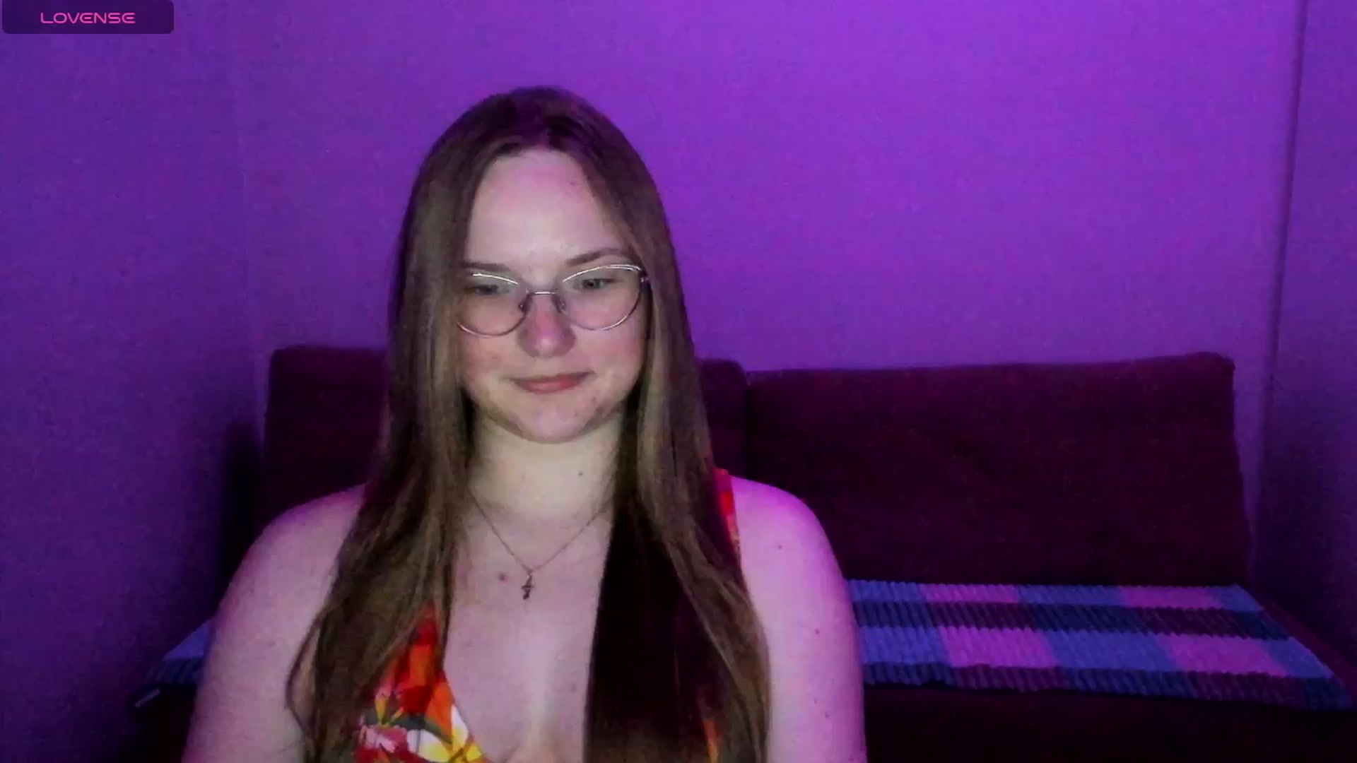 Gallery image thumbnail from Shy_Melany's myfreecams stream on, 05/31/2025, 19:14 image 9 of 20