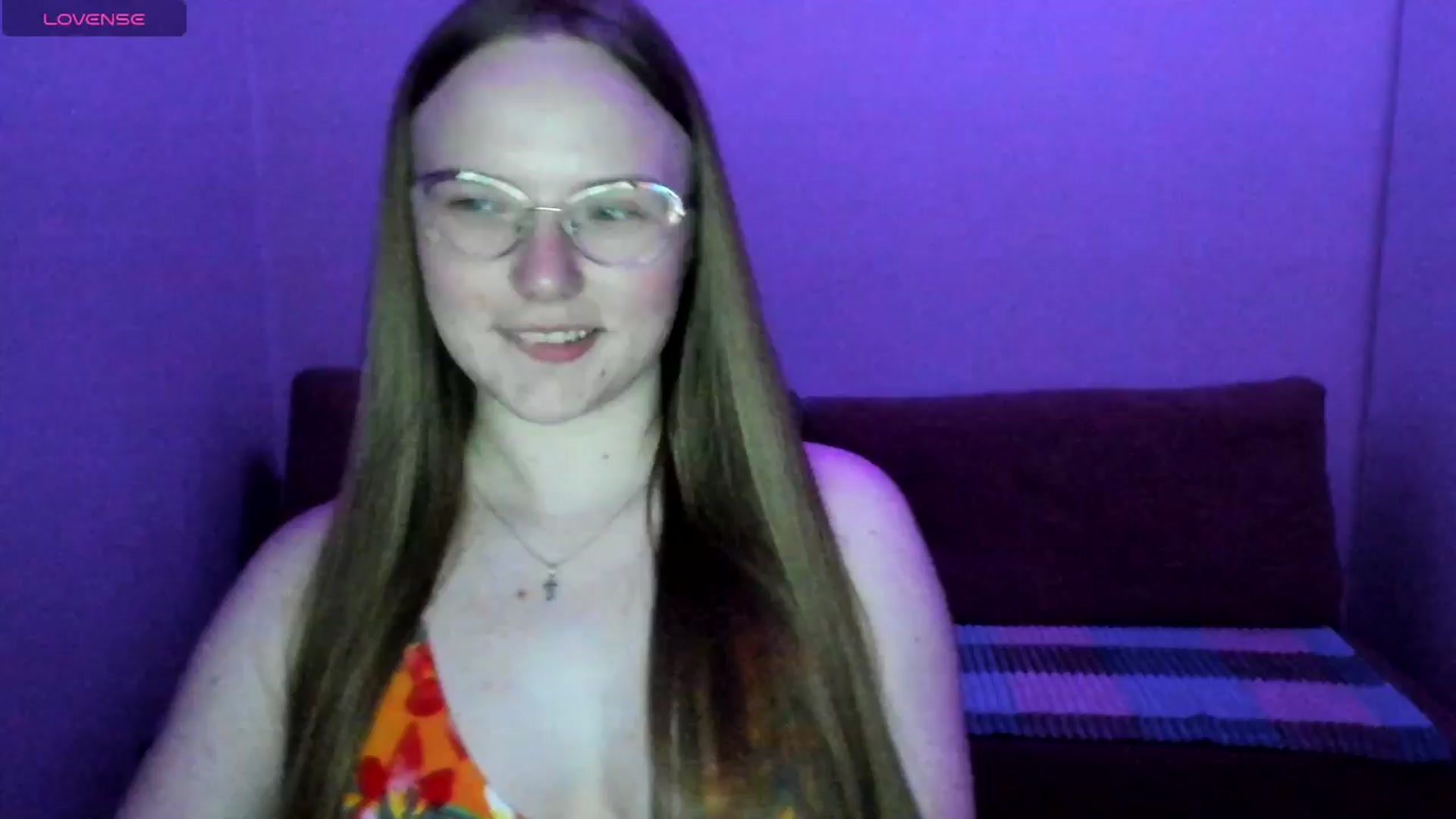Gallery image thumbnail from Shy_Melany's myfreecams stream on, 05/31/2025, 22:05 image 3 of 20