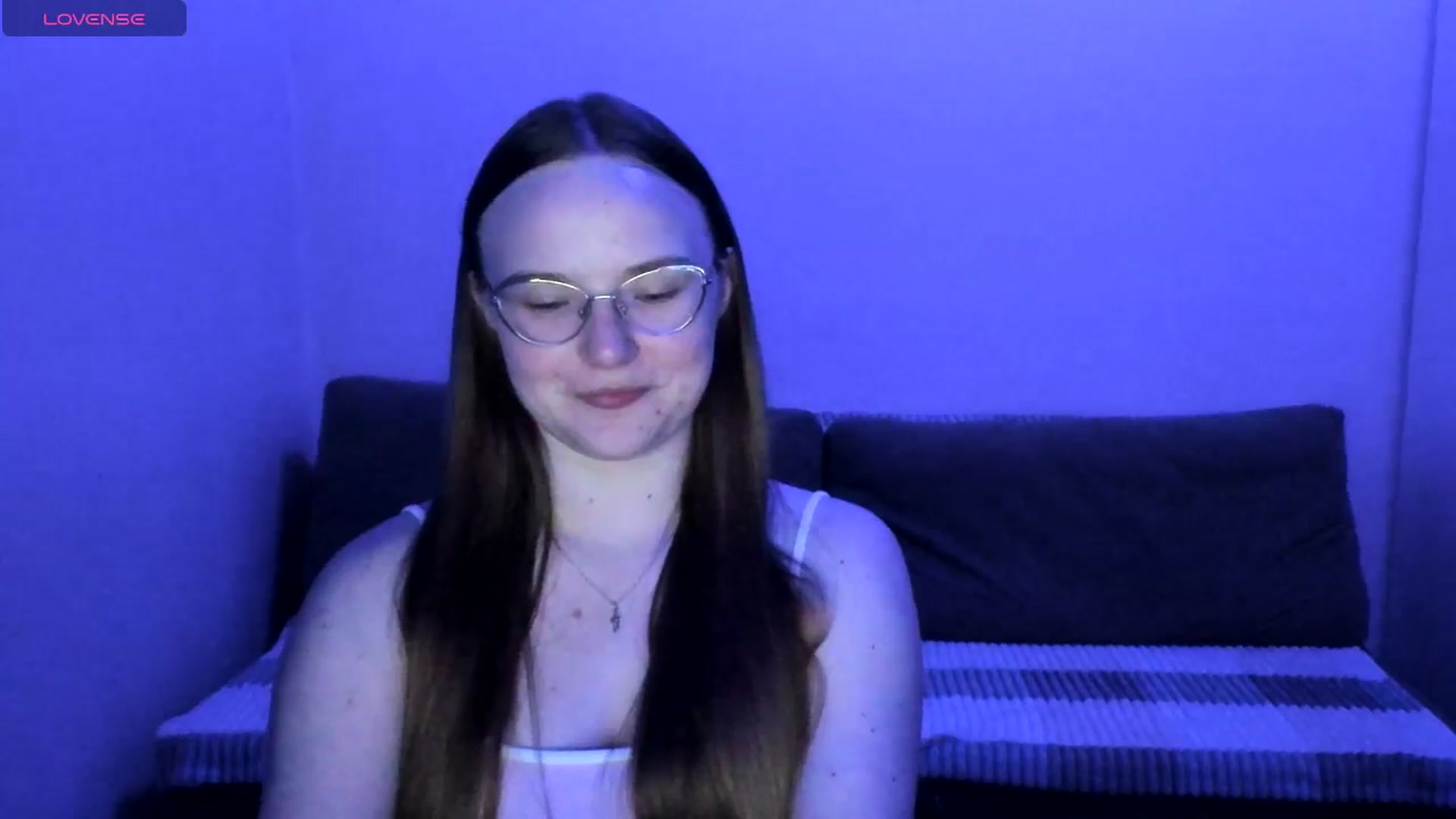 Gallery image thumbnail from Shy_Melany's myfreecams stream on, 06/08/2025, 20:21 image 6 of 20