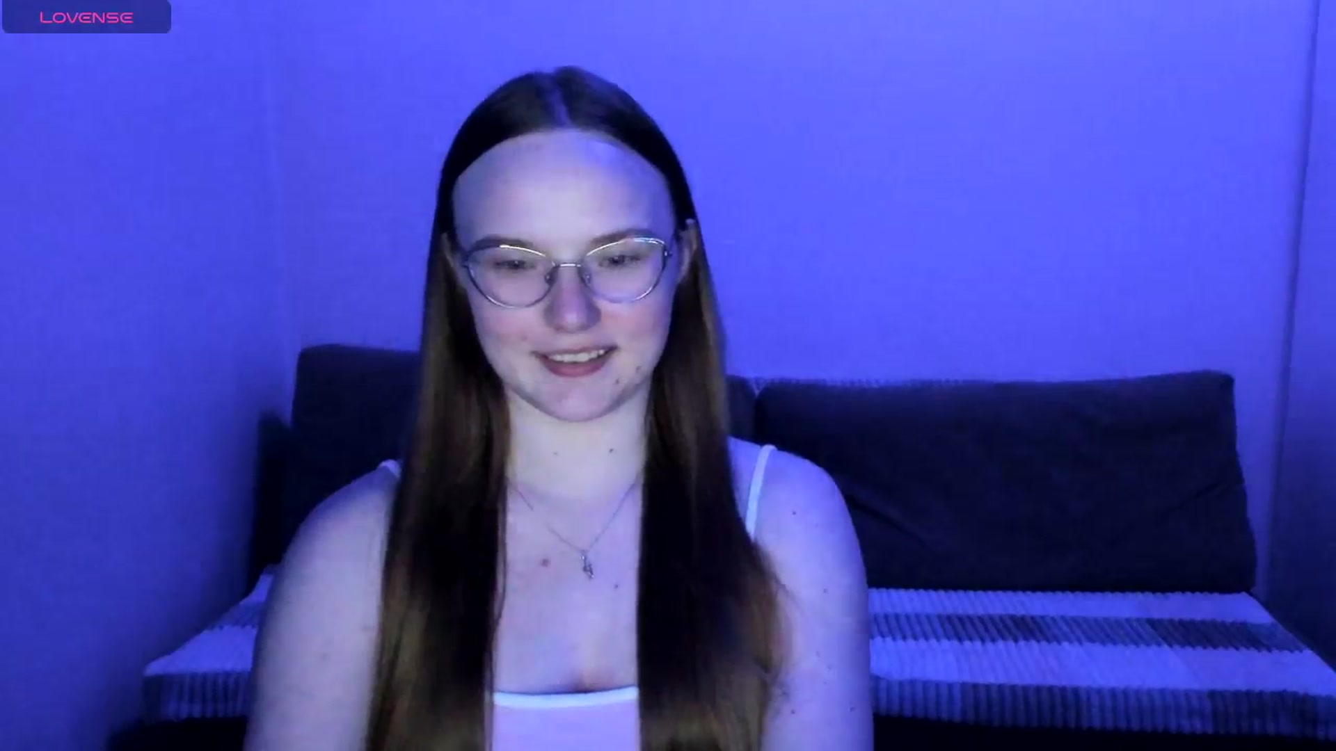 Gallery image thumbnail from Shy_Melany's myfreecams stream on, 06/08/2025, 20:21 image 3 of 20