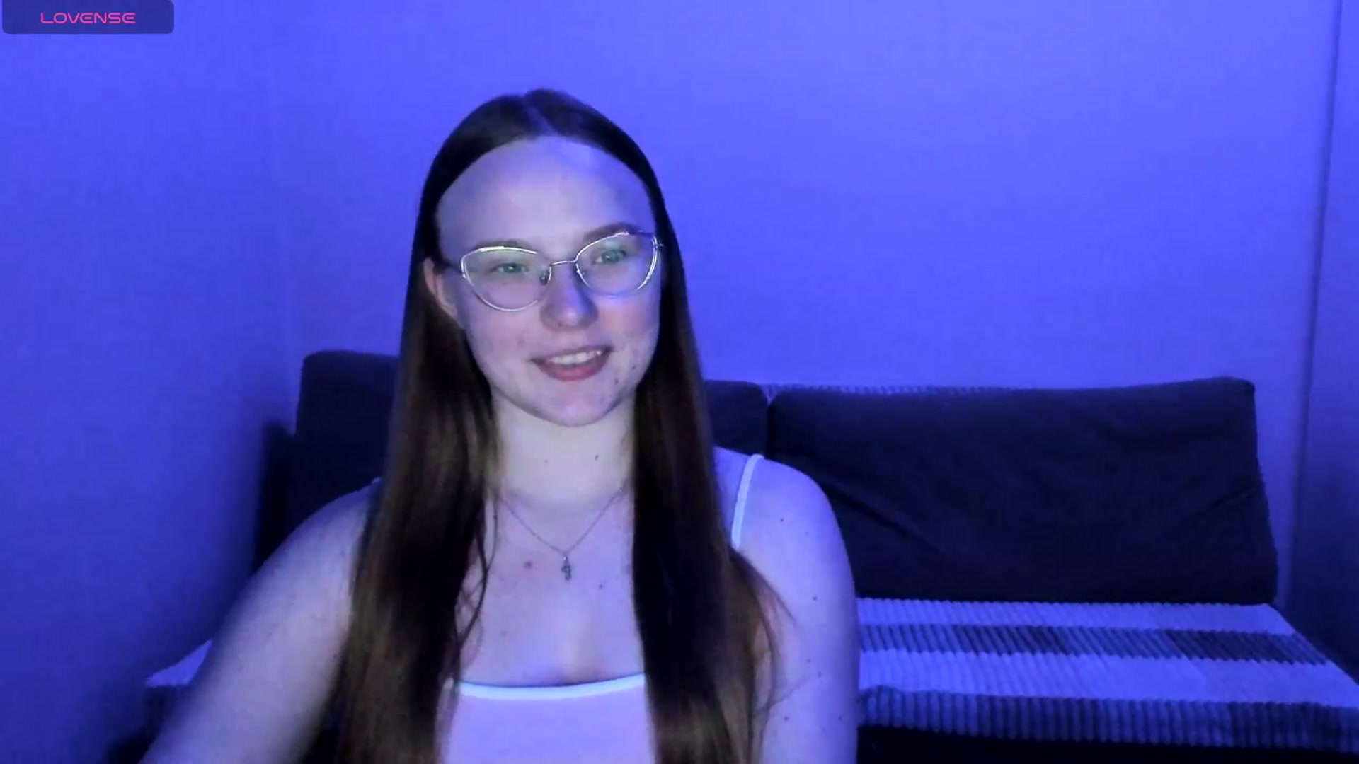 Gallery image thumbnail from Shy_Melany's myfreecams stream on, 06/08/2025, 20:21 image 8 of 20