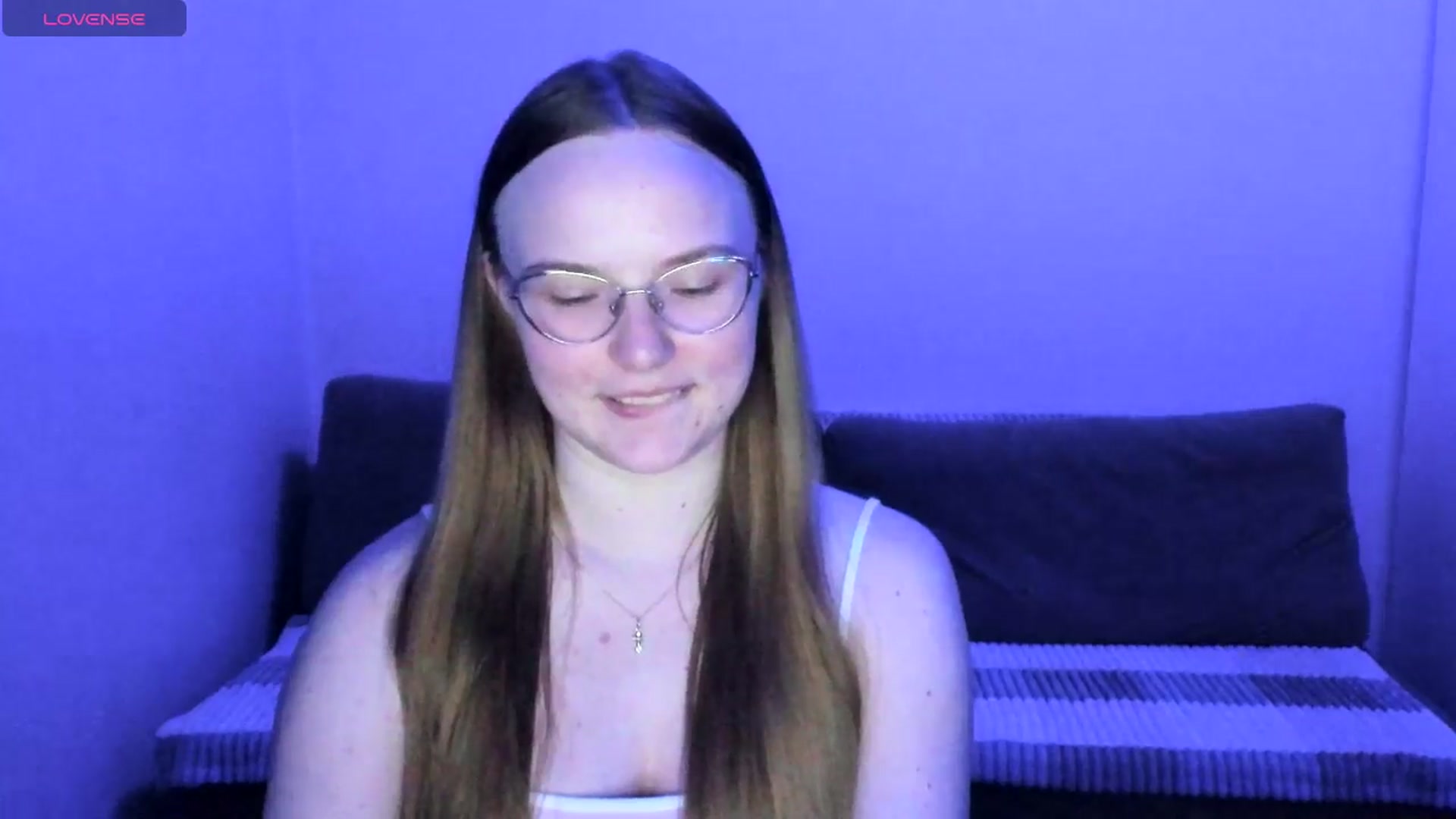 Gallery image thumbnail from Shy_Melany's myfreecams stream on, 06/08/2025, 20:21 image 16 of 20