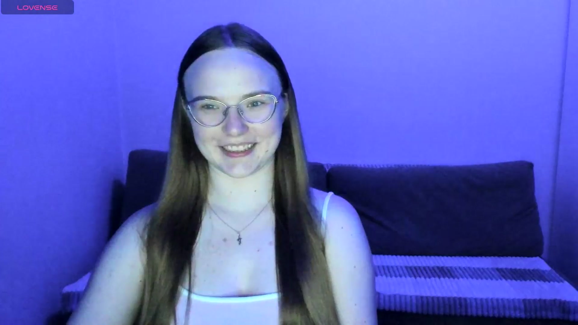 Gallery image thumbnail from Shy_Melany's myfreecams stream on, 06/08/2025, 20:21 image 12 of 20