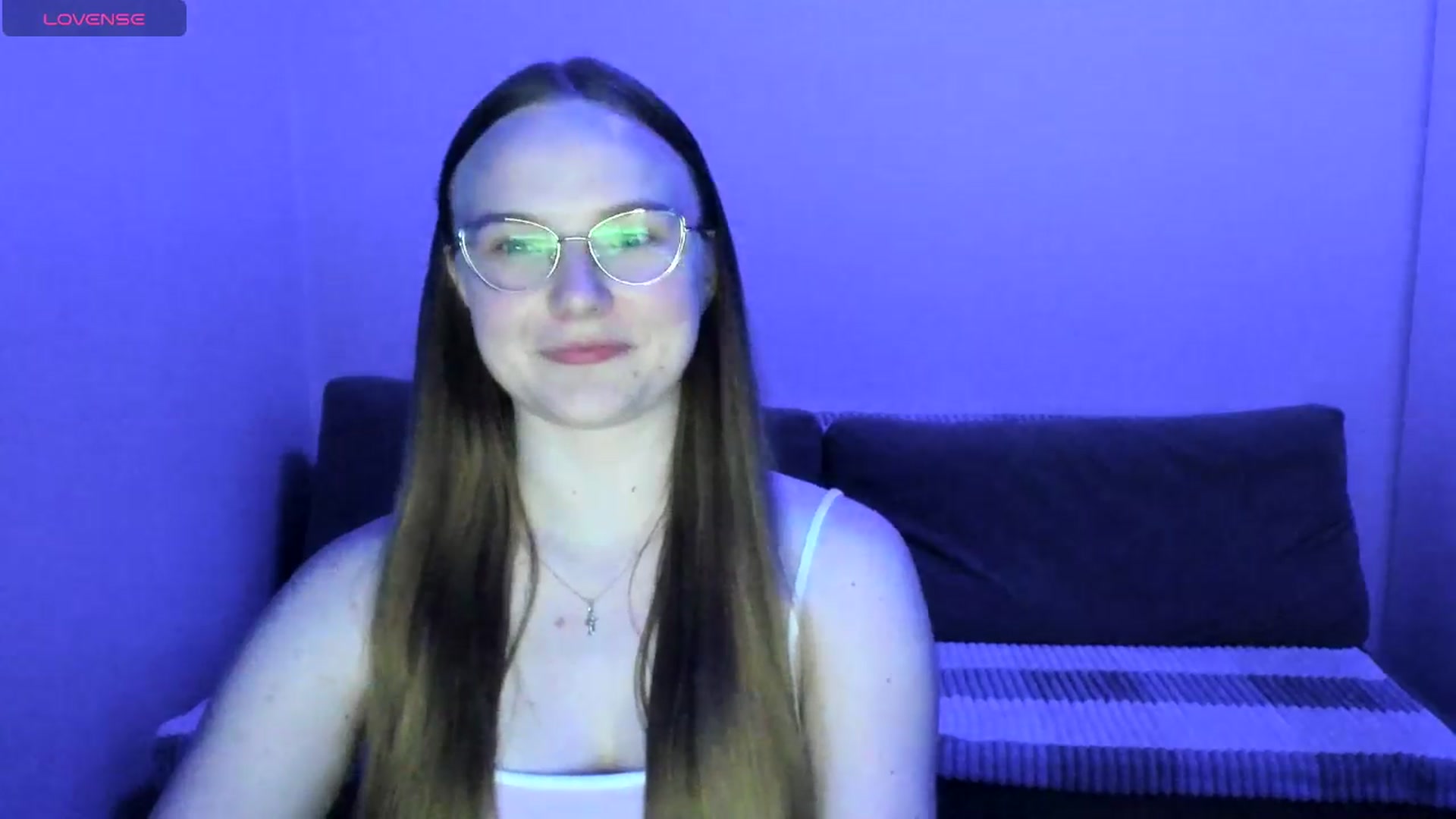 Gallery image thumbnail from Shy_Melany's myfreecams stream on, 06/08/2025, 20:21 image 17 of 20