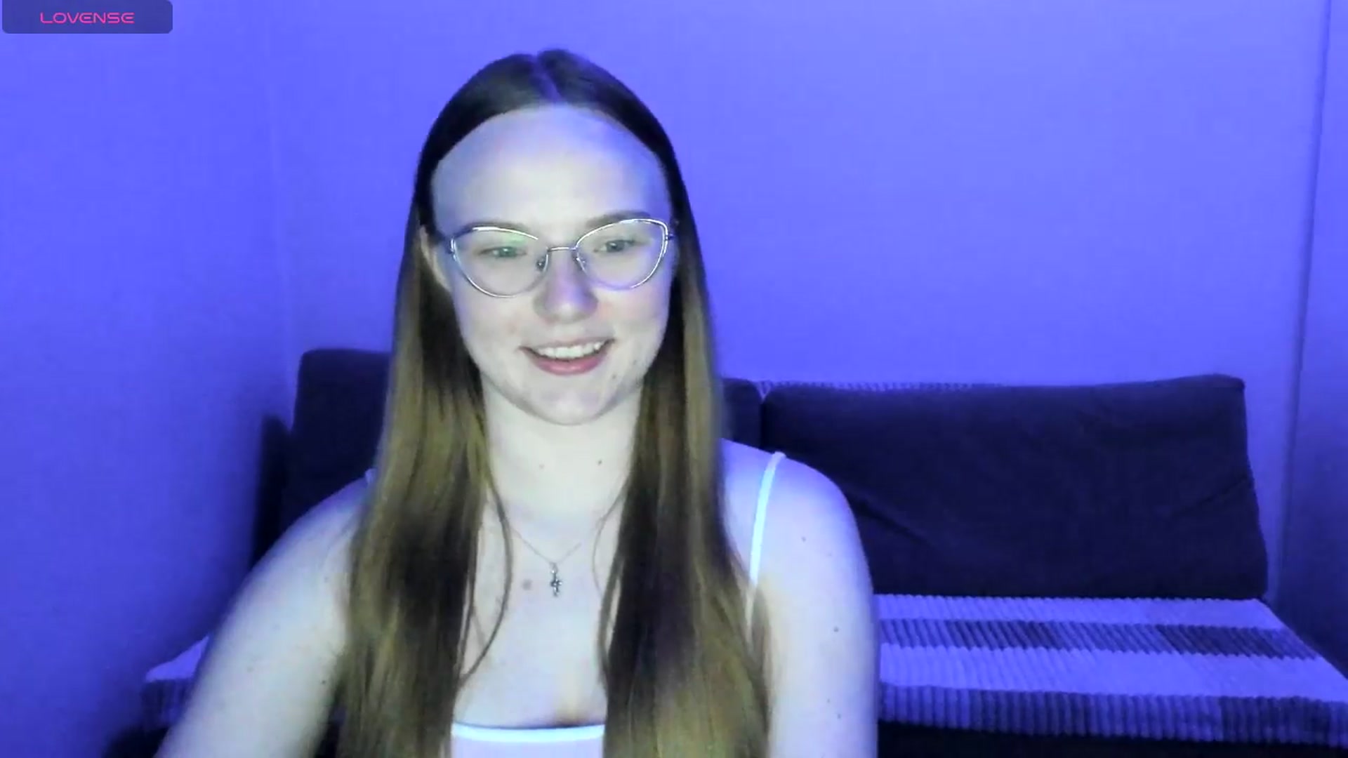 Gallery image thumbnail from Shy_Melany's myfreecams stream on, 06/08/2025, 20:21 image 18 of 20