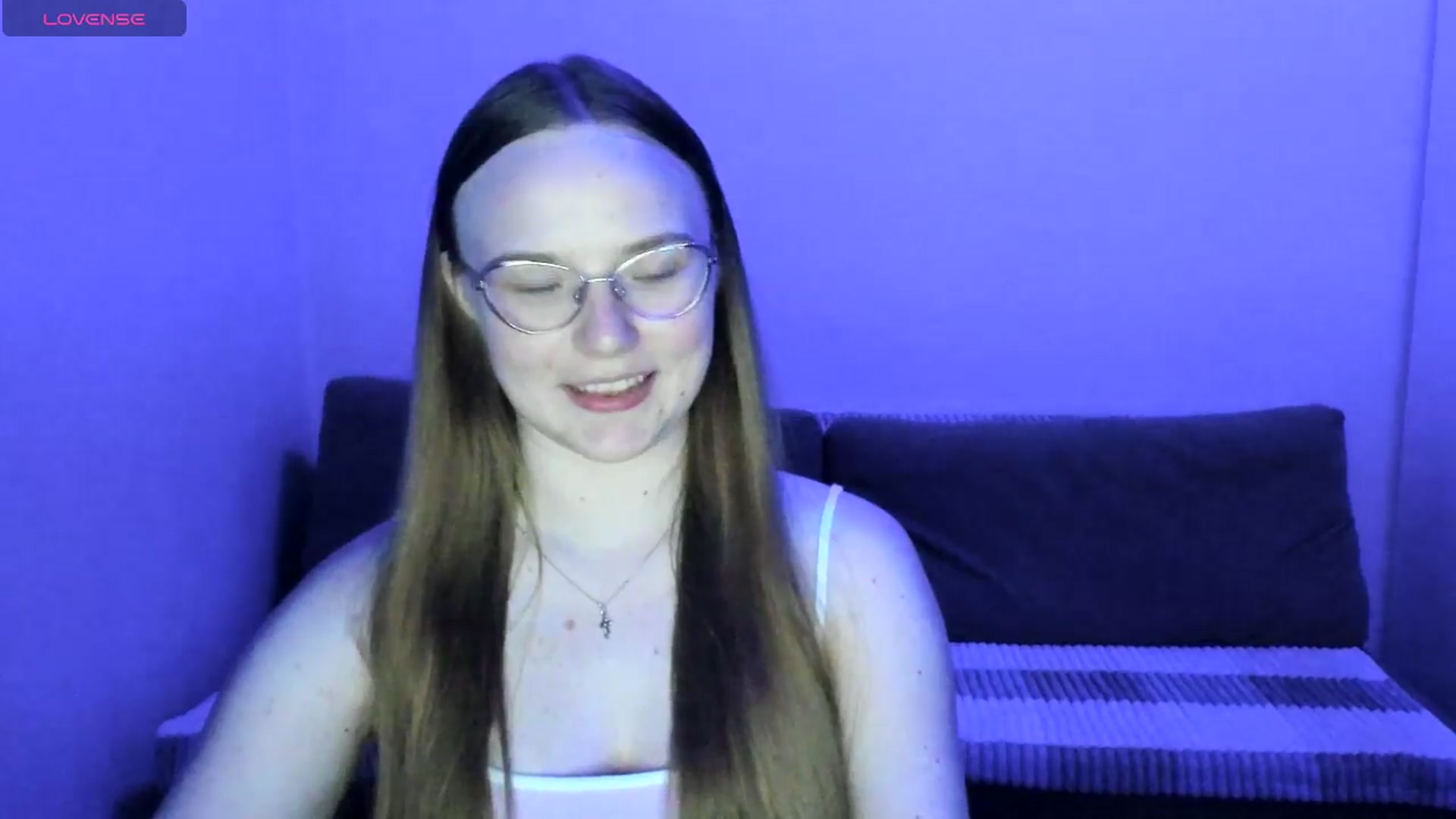 Gallery image thumbnail from Shy_Melany's myfreecams stream on, 06/08/2025, 20:21 image 14 of 20
