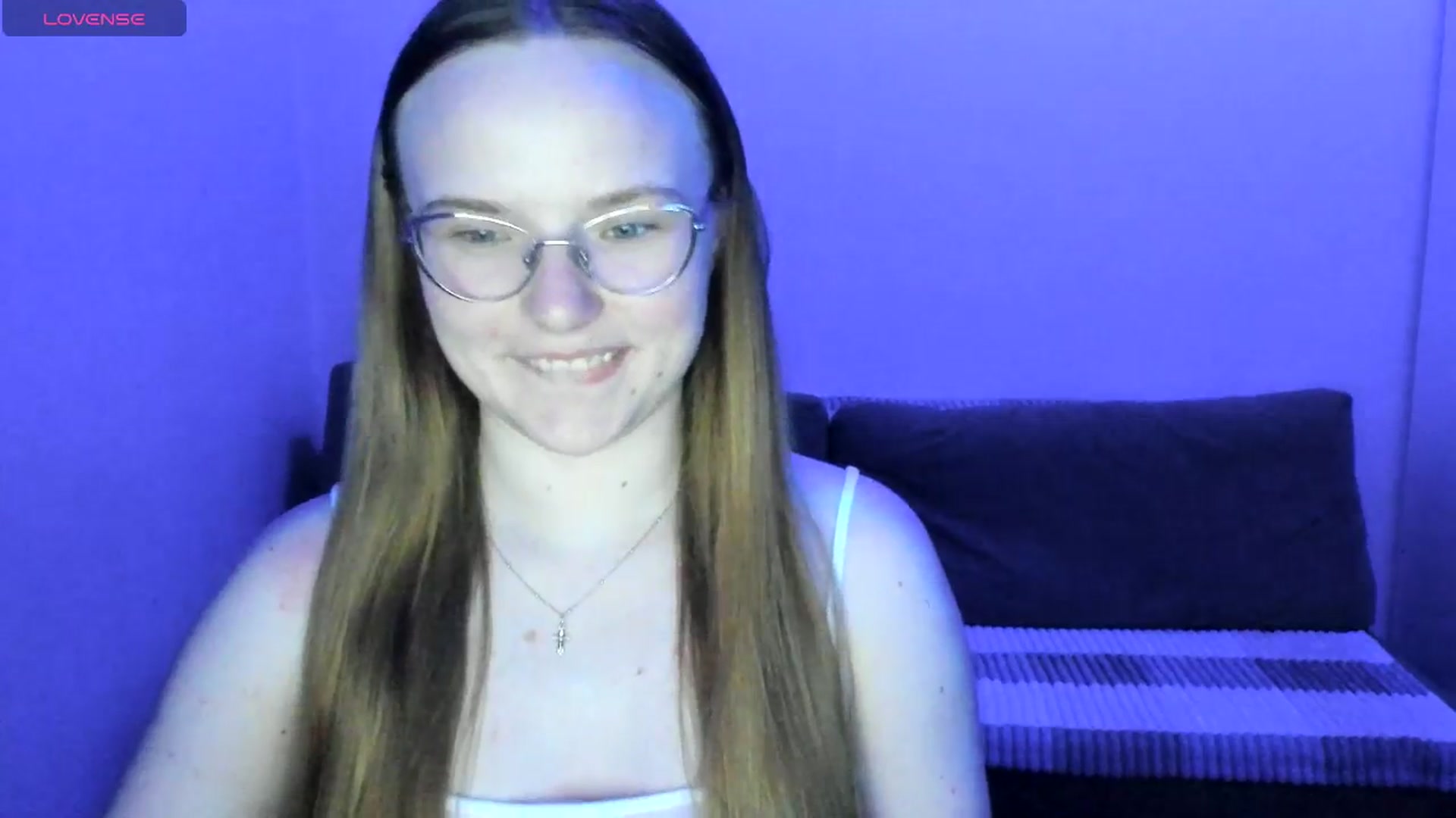 Gallery image thumbnail from Shy_Melany's myfreecams stream on, 06/08/2025, 23:23 image 9 of 20