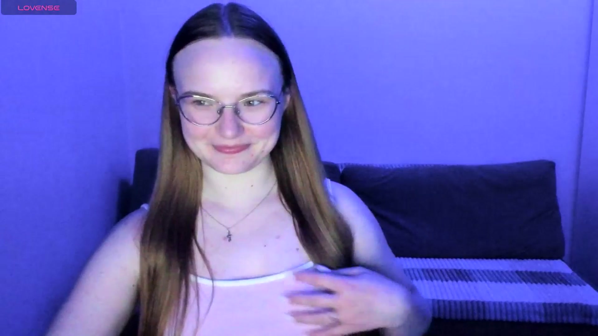Gallery image thumbnail from Shy_Melany's myfreecams stream on, 06/08/2025, 23:23 image 11 of 20