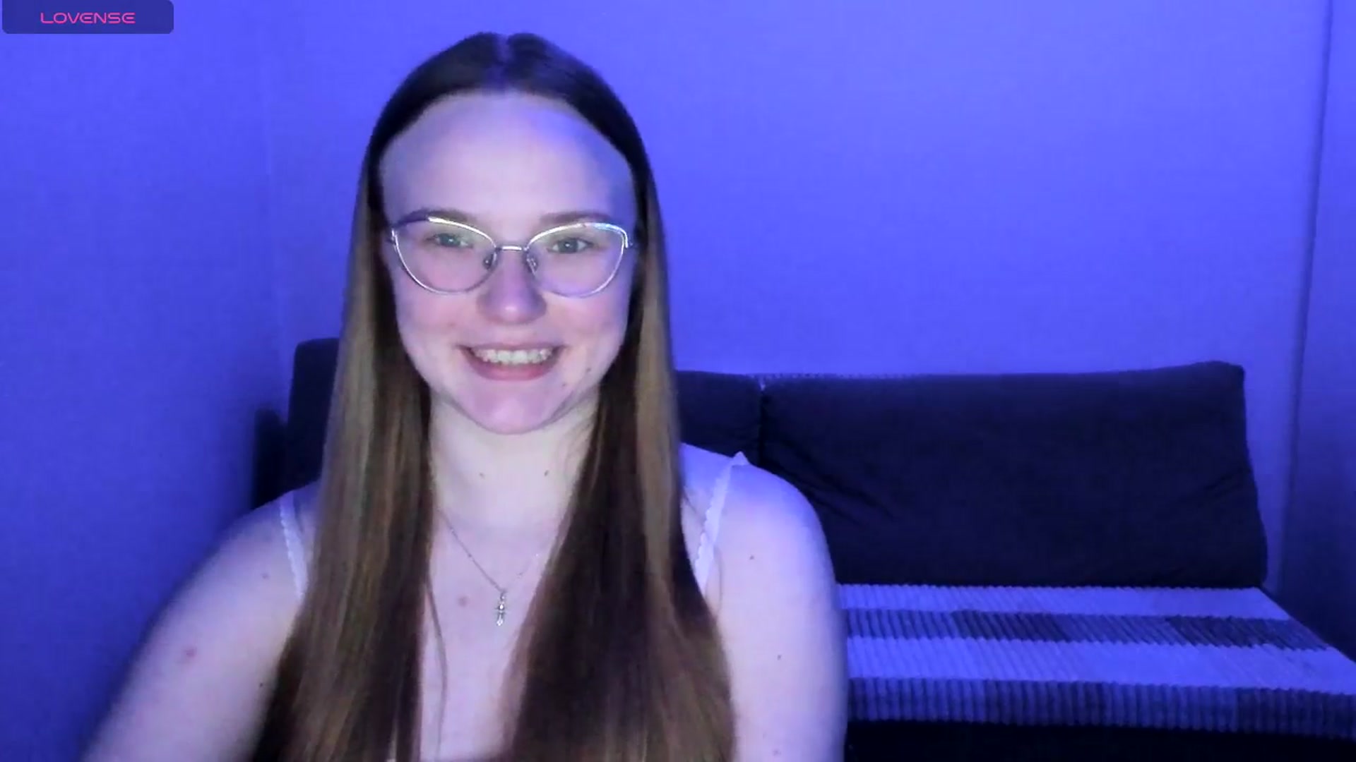 Gallery image thumbnail from Shy_Melany's myfreecams stream on, 06/10/2025, 21:28 image 15 of 20
