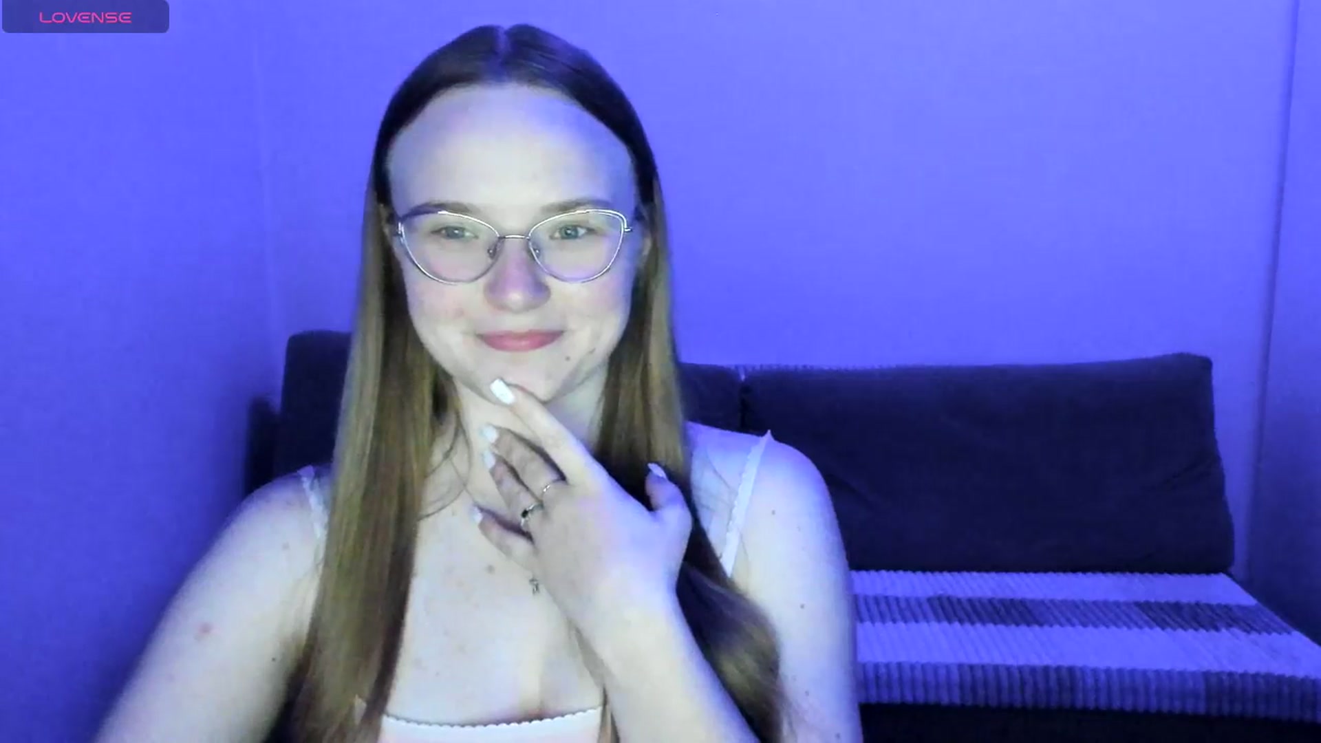 Gallery image thumbnail from Shy_Melany's myfreecams stream on, 06/10/2025, 21:28 image 12 of 20