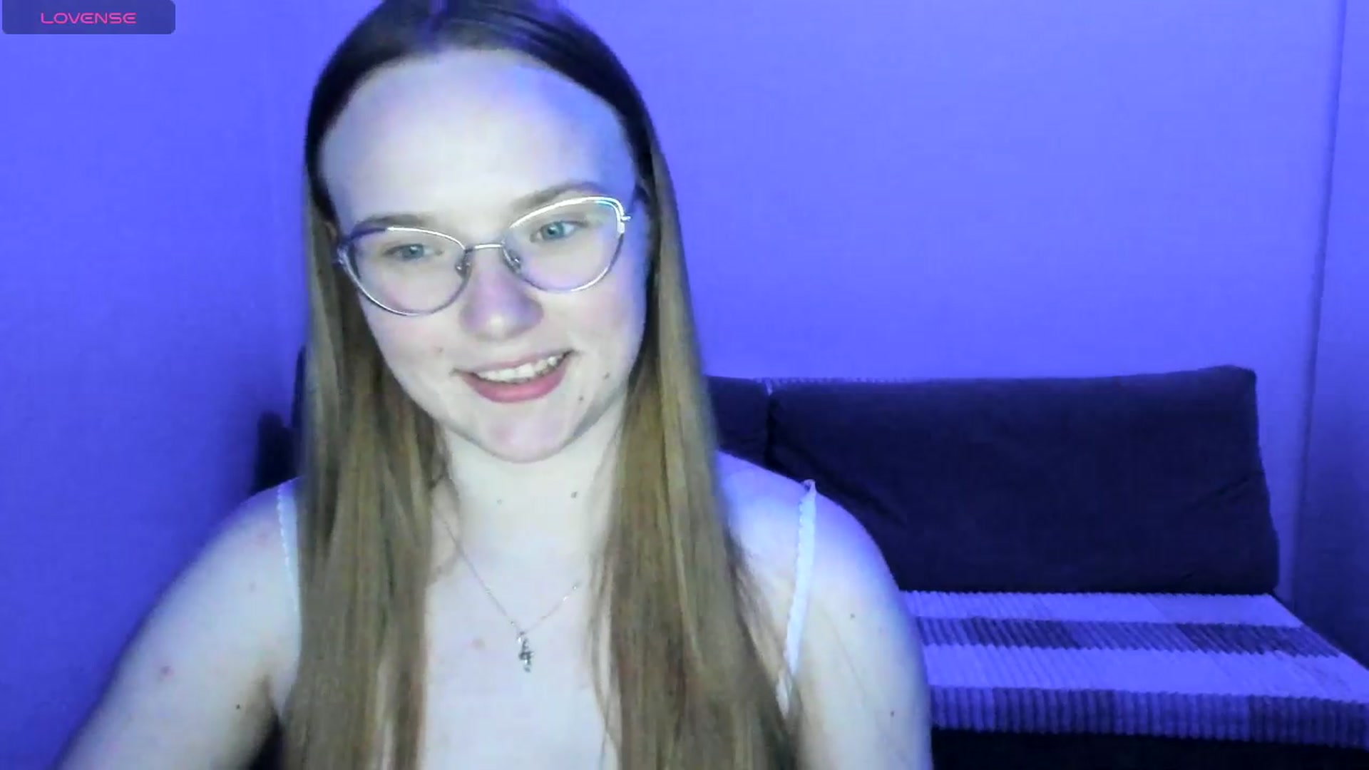 Gallery image thumbnail from Shy_Melany's myfreecams stream on, 06/10/2025, 21:28 image 10 of 20