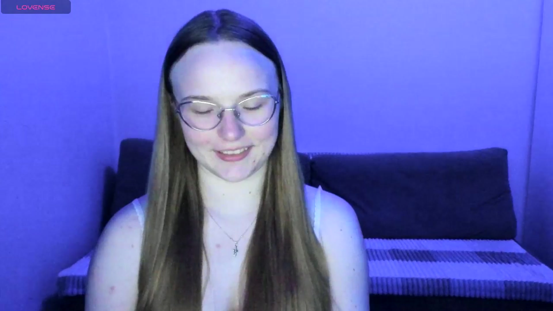 Gallery image thumbnail from Shy_Melany's myfreecams stream on, 06/10/2025, 21:28 image 13 of 20
