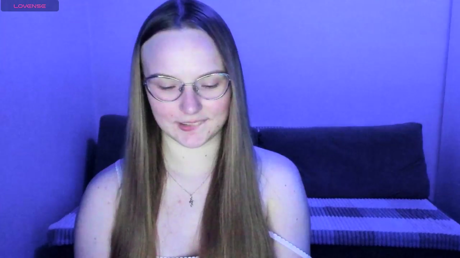 Gallery image thumbnail from Shy_Melany's myfreecams stream on, 06/10/2025, 23:14 image 17 of 20