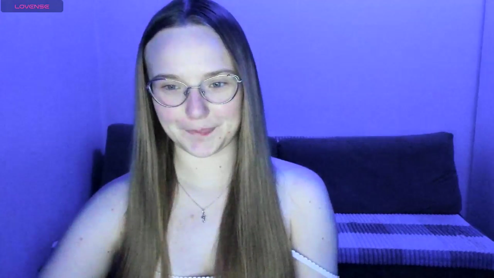 Gallery image thumbnail from Shy_Melany's myfreecams stream on, 06/10/2025, 23:14 image 15 of 20