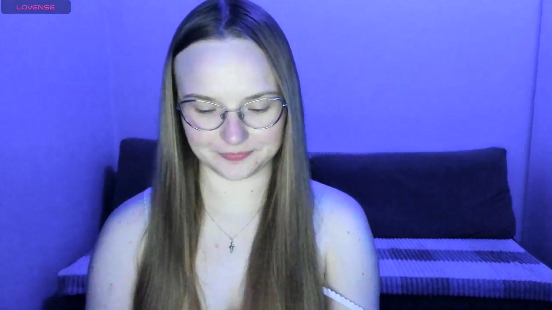 Gallery image thumbnail from Shy_Melany's myfreecams stream on, 06/10/2025, 23:14 image 16 of 20