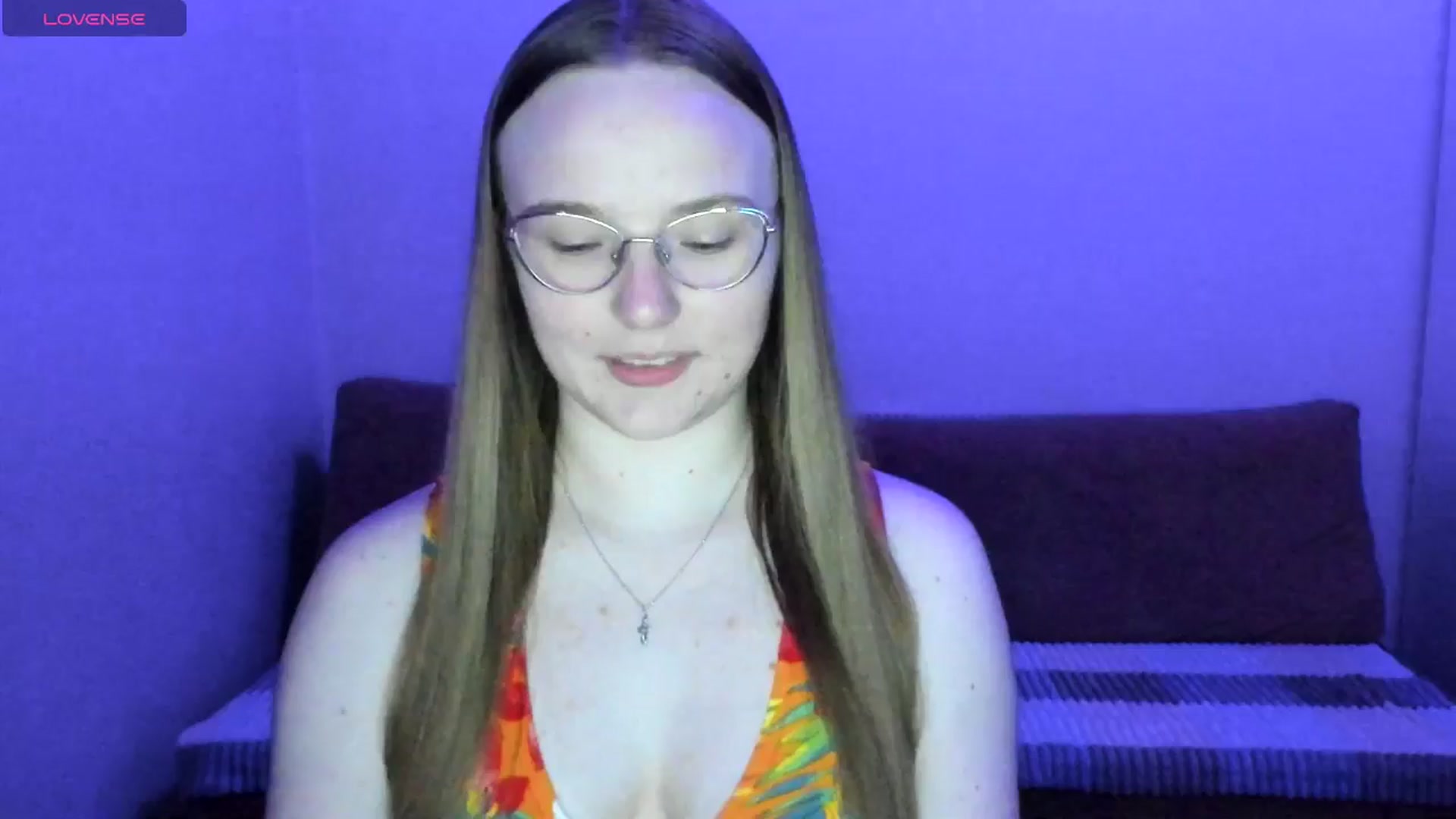 Gallery image thumbnail from Shy_Melany's myfreecams stream on, 06/11/2025, 19:04 image 17 of 20