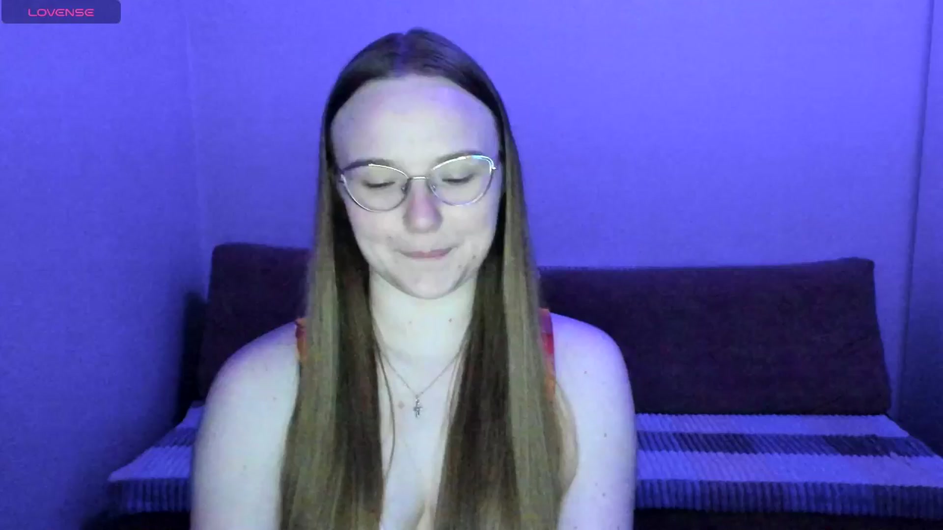 Gallery image thumbnail from Shy_Melany's myfreecams stream on, 06/11/2025, 19:04 image 6 of 20
