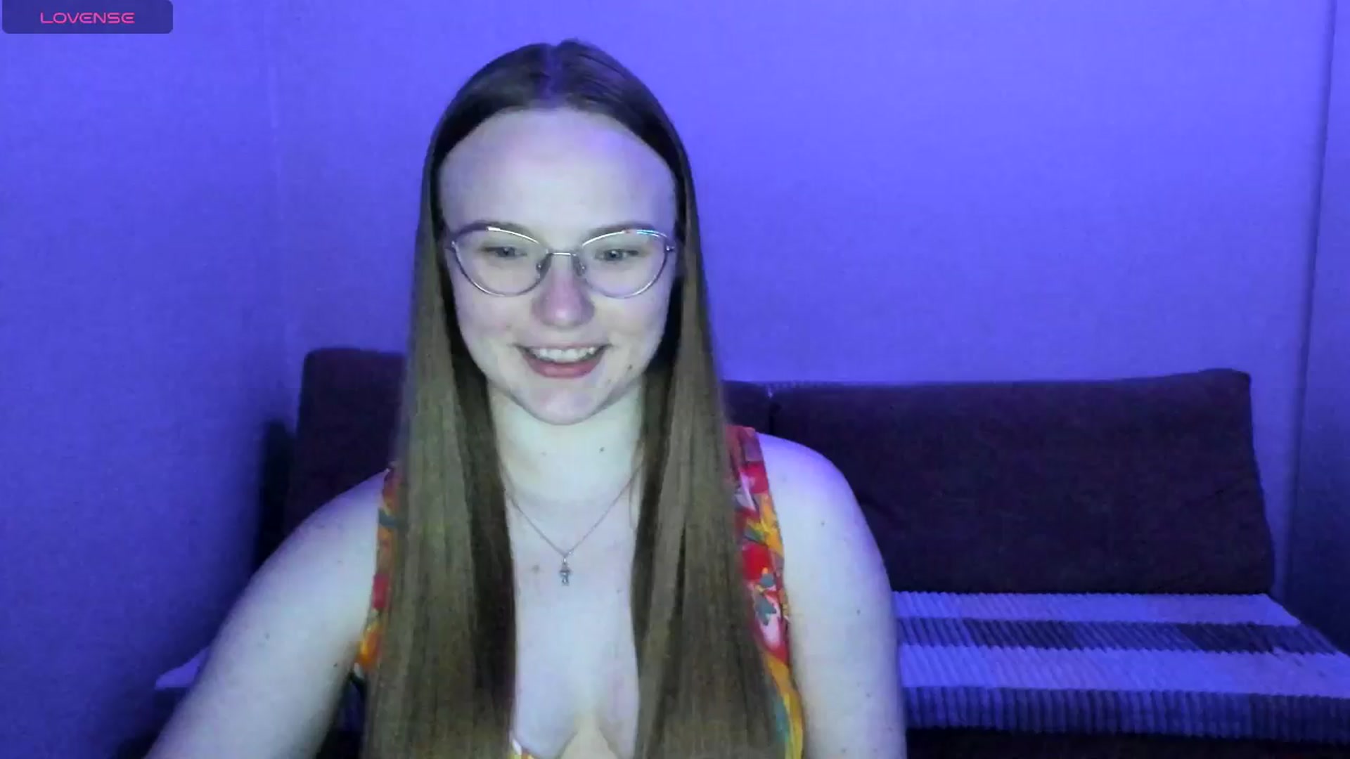 Gallery image thumbnail from Shy_Melany's myfreecams stream on, 06/11/2025, 19:04 image 3 of 20