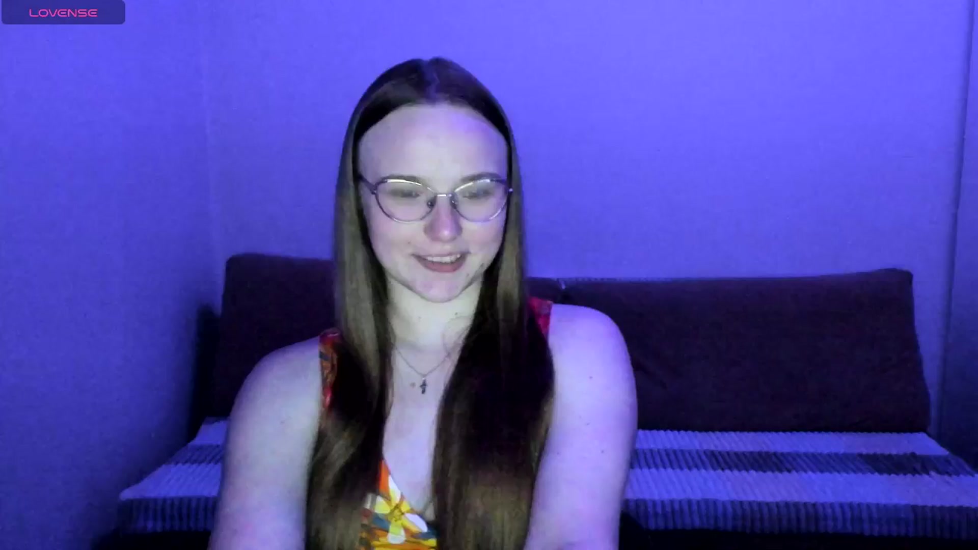 Gallery image thumbnail from Shy_Melany's myfreecams stream on, 06/11/2025, 19:04 image 16 of 20