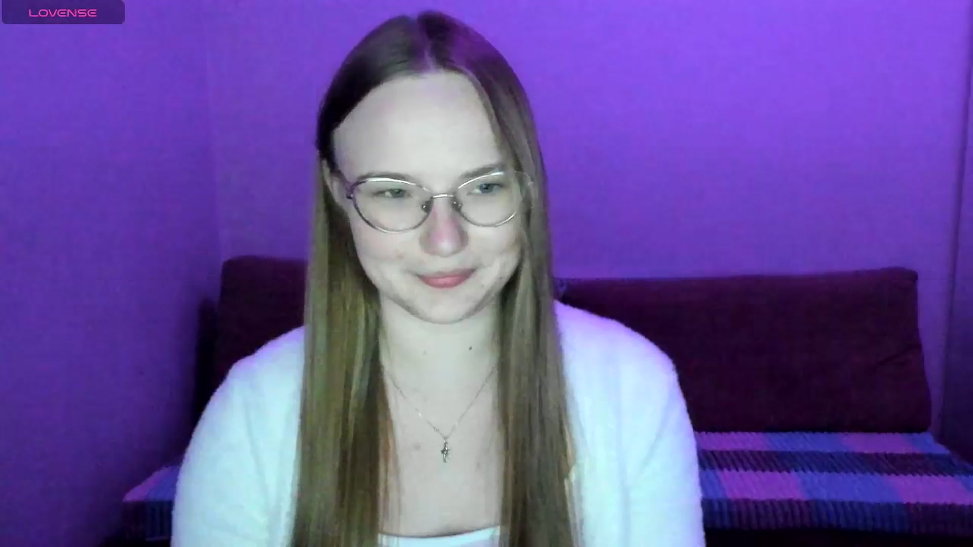 Gallery image thumbnail from Shy_Melany's myfreecams stream on, 06/12/2025, 20:18 image 4 of 20