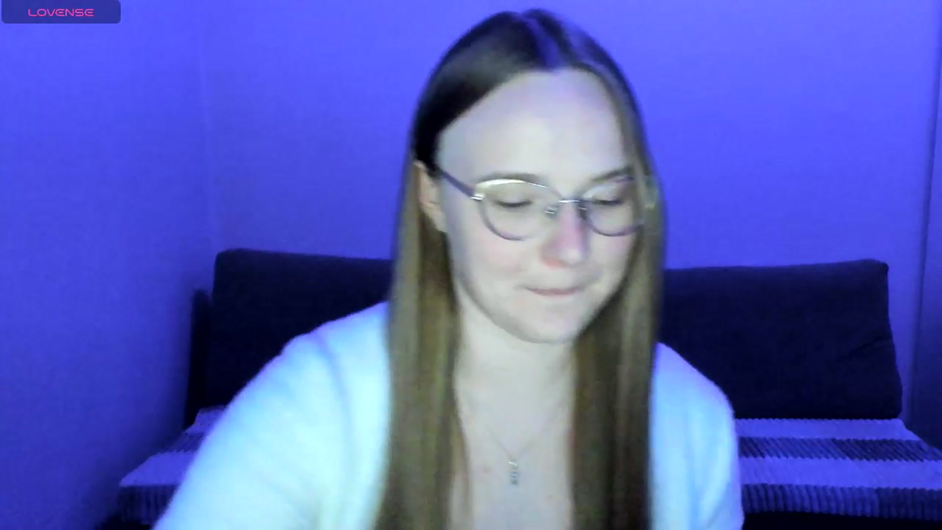 Gallery image thumbnail from Shy_Melany's myfreecams stream on, 06/12/2025, 20:18 image 5 of 20