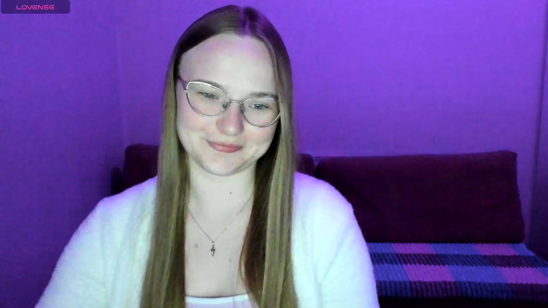 Gallery image thumbnail from Shy_Melany's myfreecams stream on, 06/12/2025, 20:18 image 8 of 20