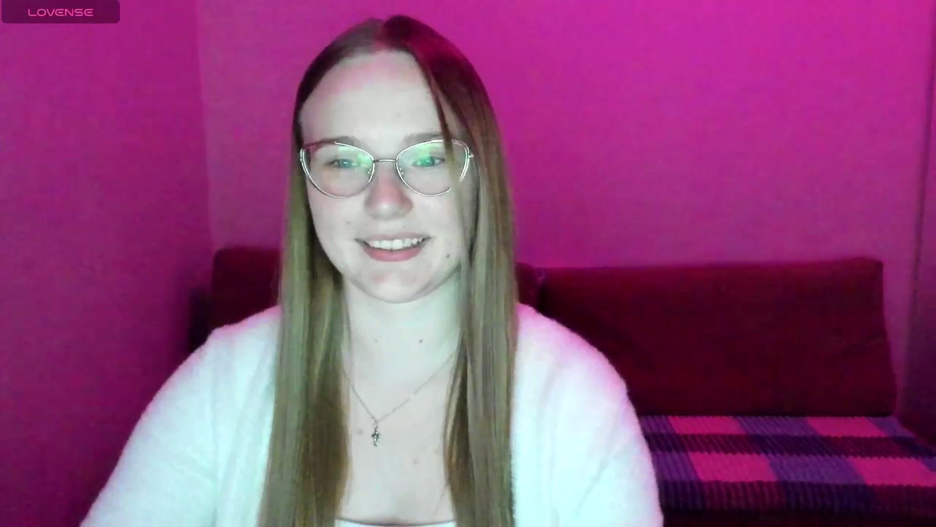 Gallery image thumbnail from Shy_Melany's myfreecams stream on, 06/12/2025, 20:18 image 14 of 20
