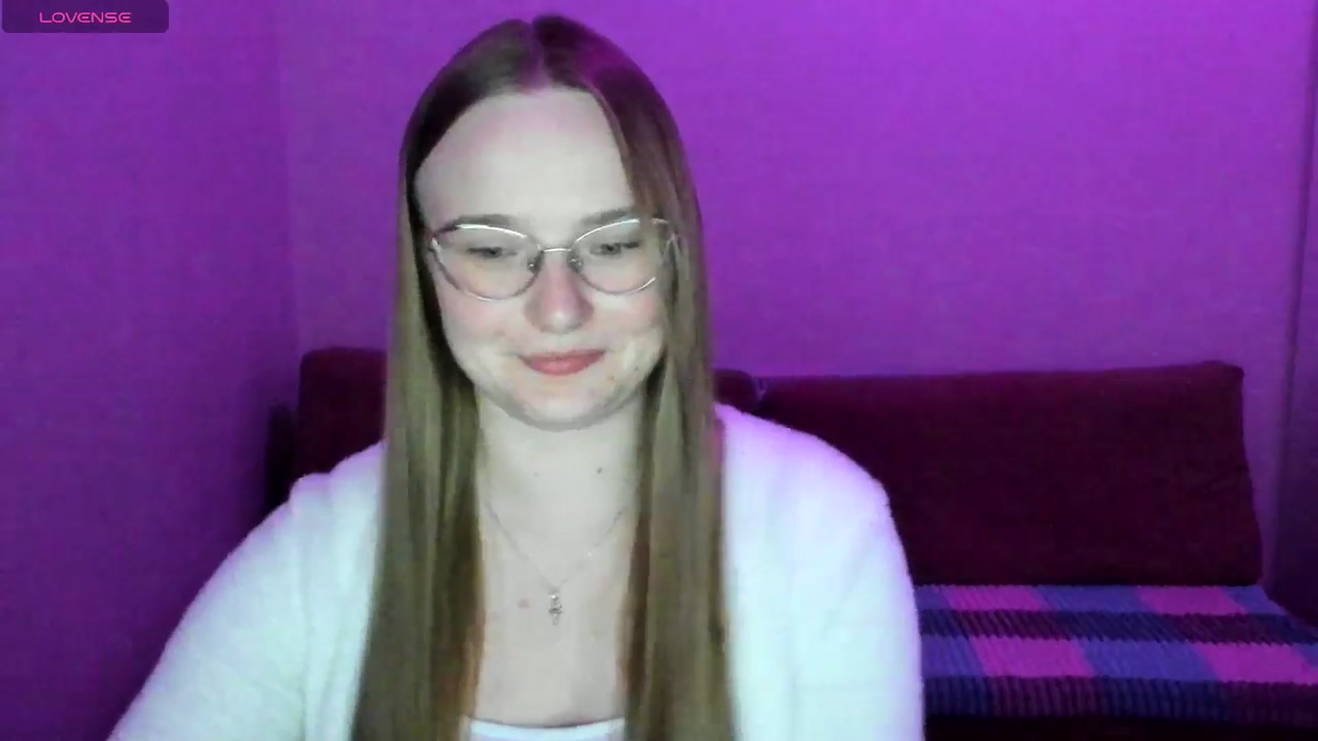 Gallery image thumbnail from Shy_Melany's myfreecams stream on, 06/12/2025, 20:18 image 3 of 20