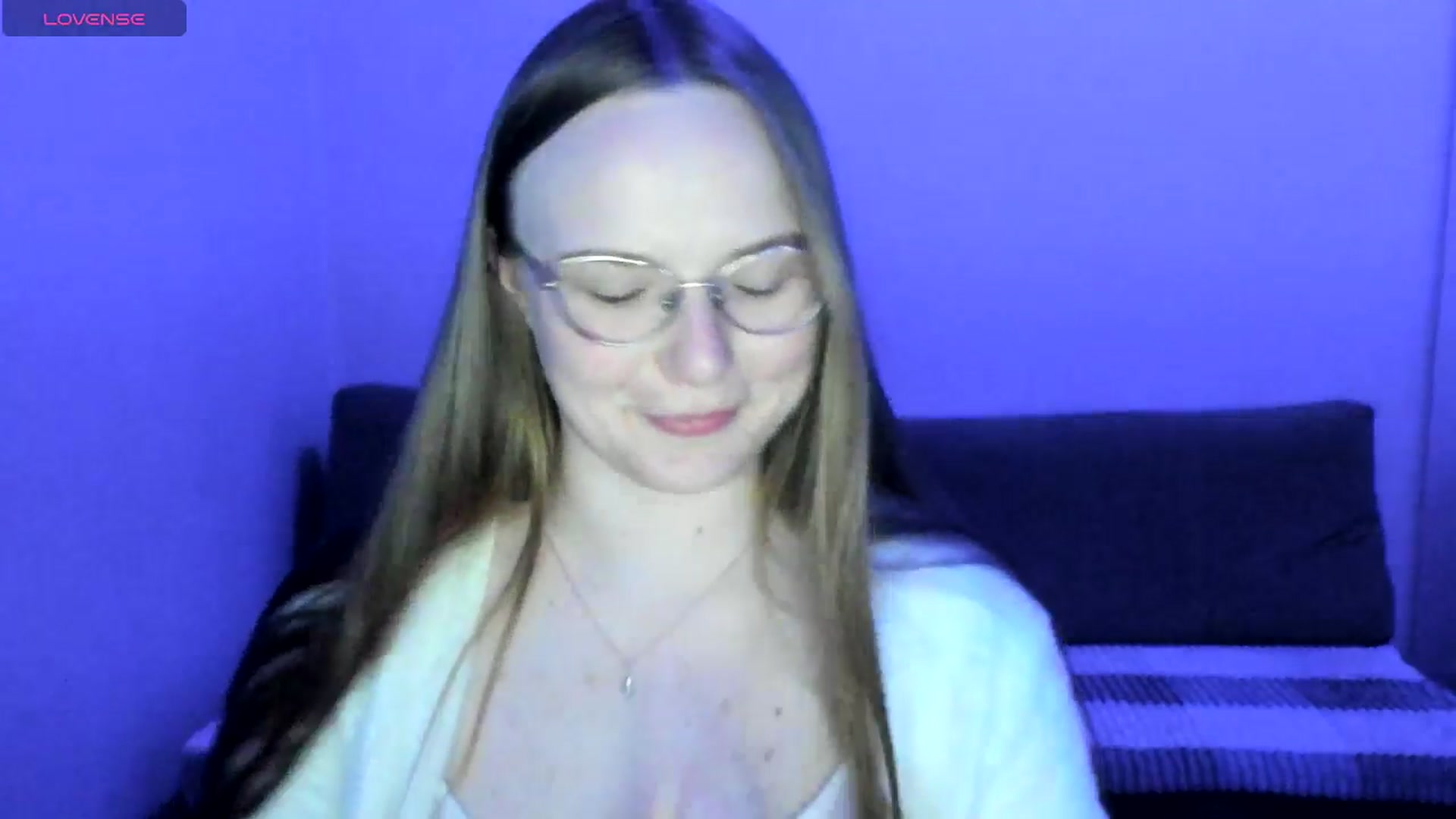 Gallery image thumbnail from Shy_Melany's myfreecams stream on, 06/12/2025, 21:42 image 8 of 20