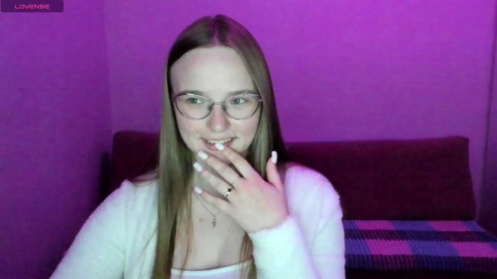 Gallery image thumbnail from Shy_Melany's myfreecams stream on, 06/12/2025, 21:42 image 12 of 20