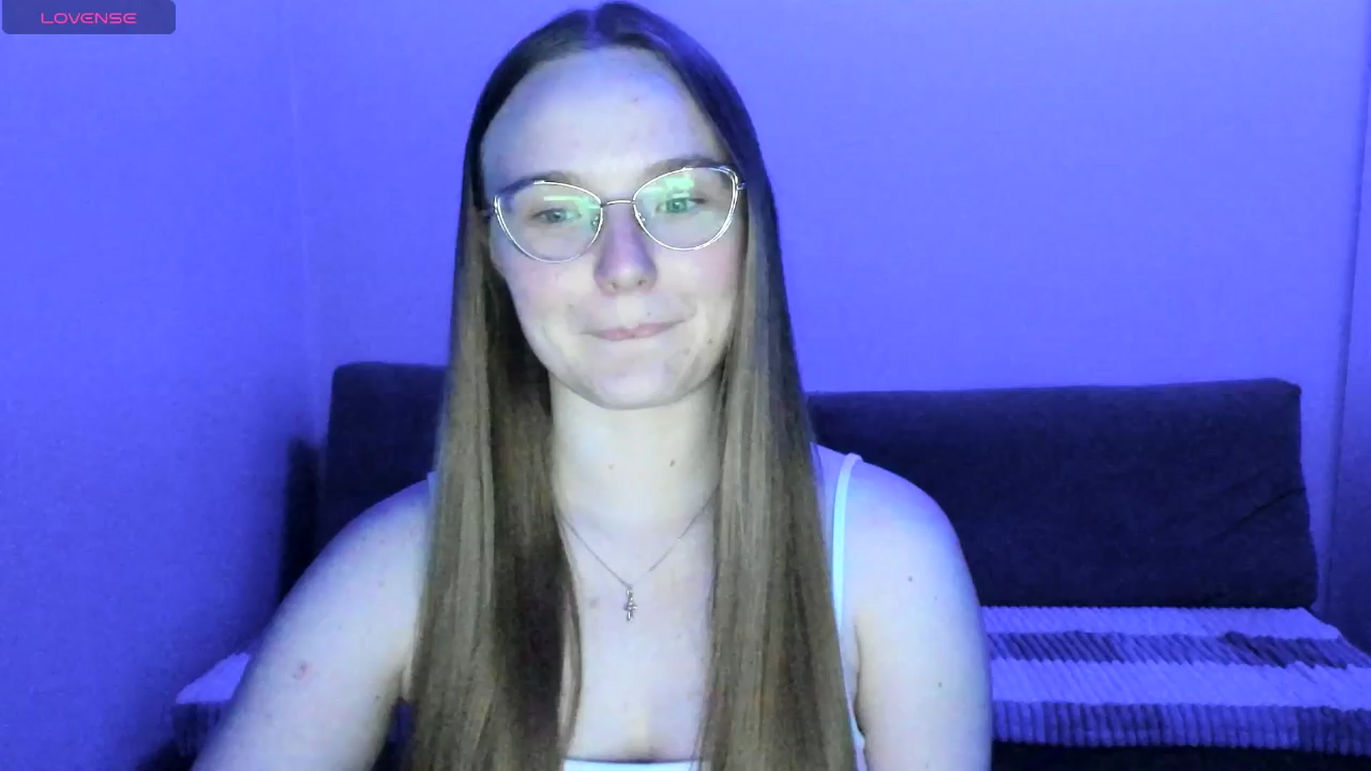 Gallery image thumbnail from Shy_Melany's myfreecams stream on, 06/13/2025, 19:35 image 7 of 20