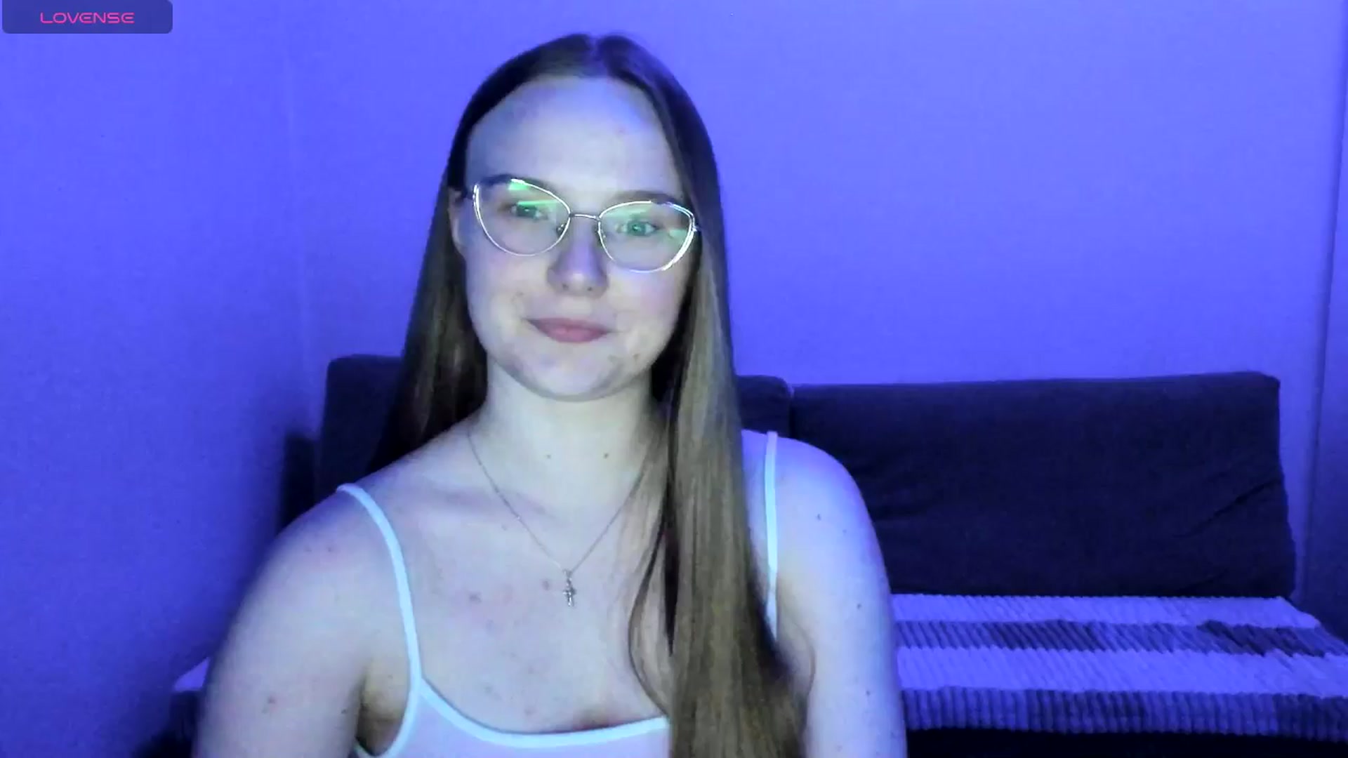 Gallery image thumbnail from Shy_Melany's myfreecams stream on, 06/13/2025, 19:35 image 19 of 20