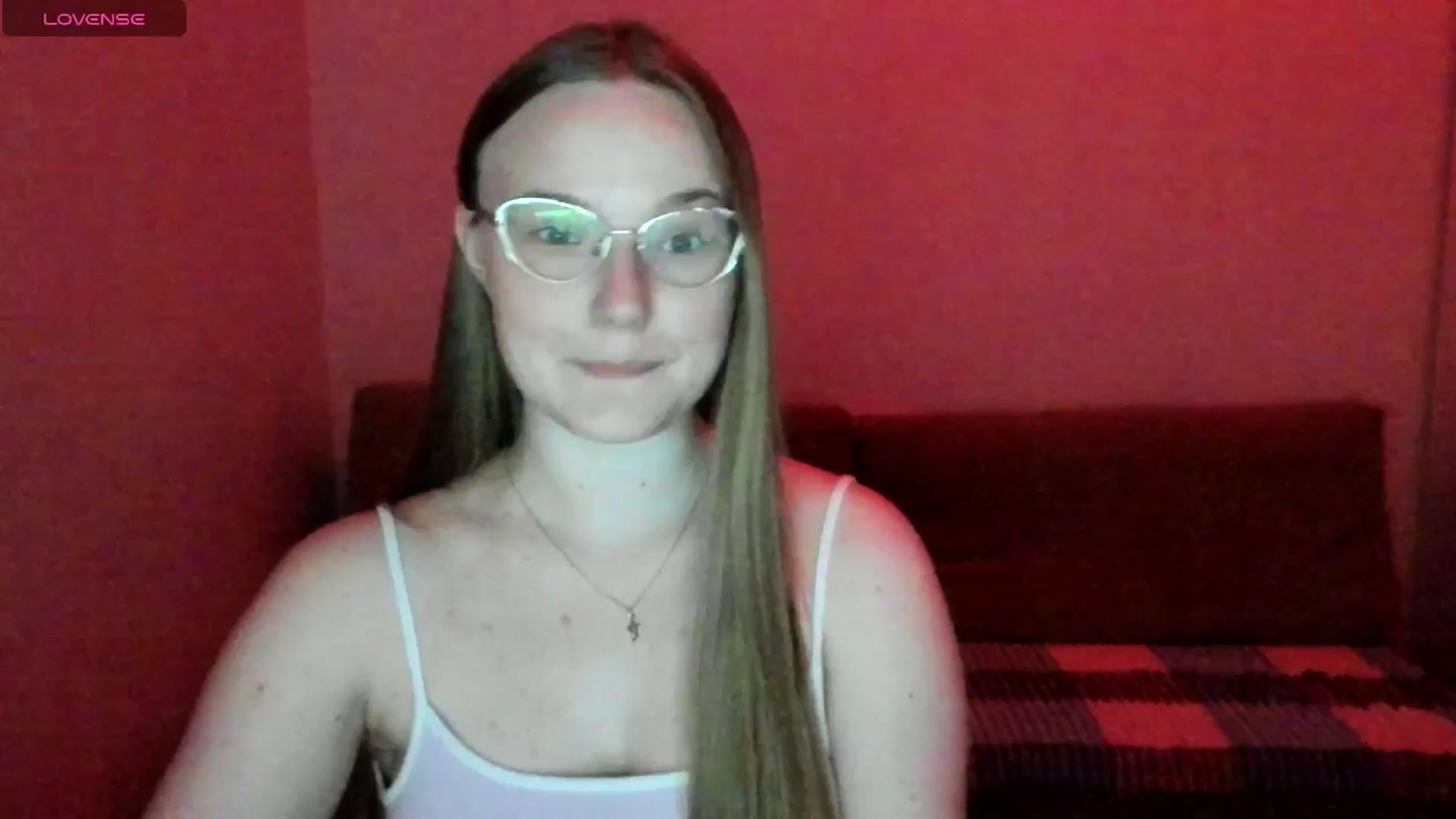 Gallery image thumbnail from Shy_Melany's myfreecams stream on, 06/13/2025, 19:35 image 20 of 20